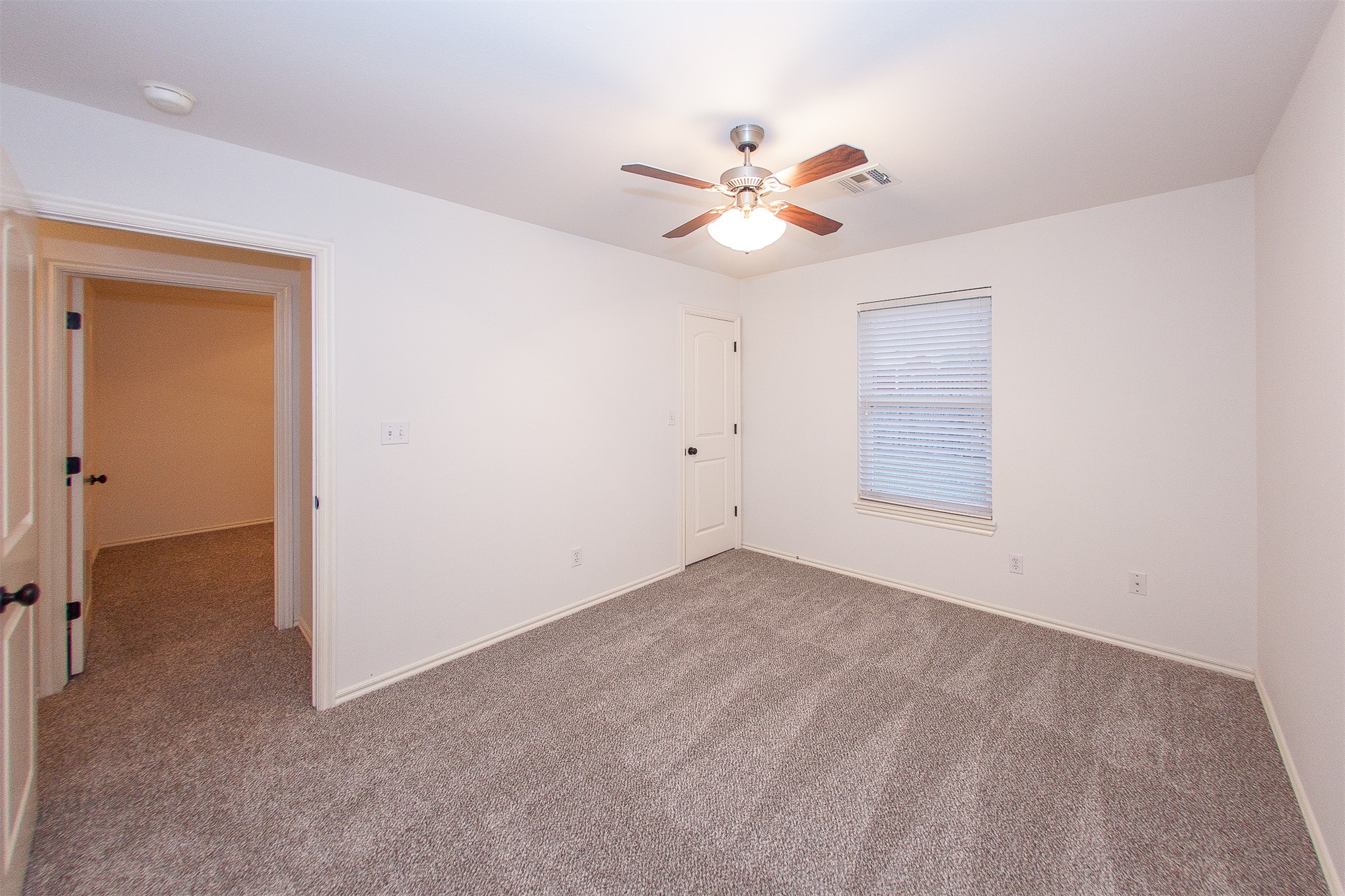 11922 Valley Avenue Collinsville OK 74021