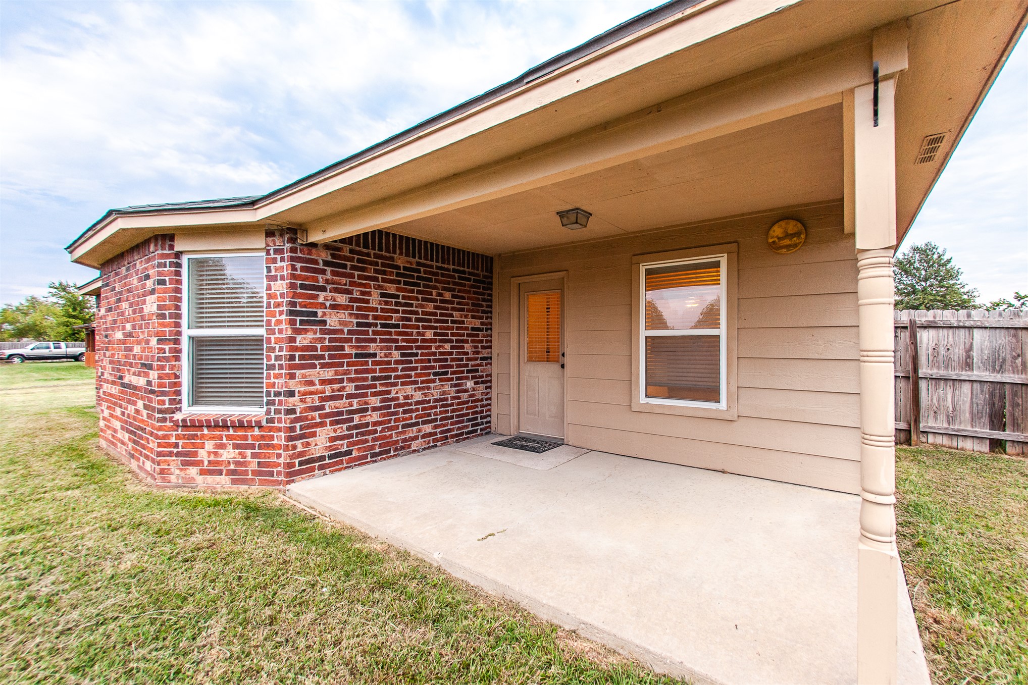 11922 Valley Avenue Collinsville OK 74021