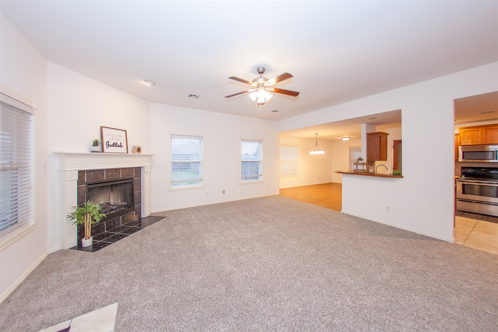 11922 Valley Avenue Collinsville OK 74021