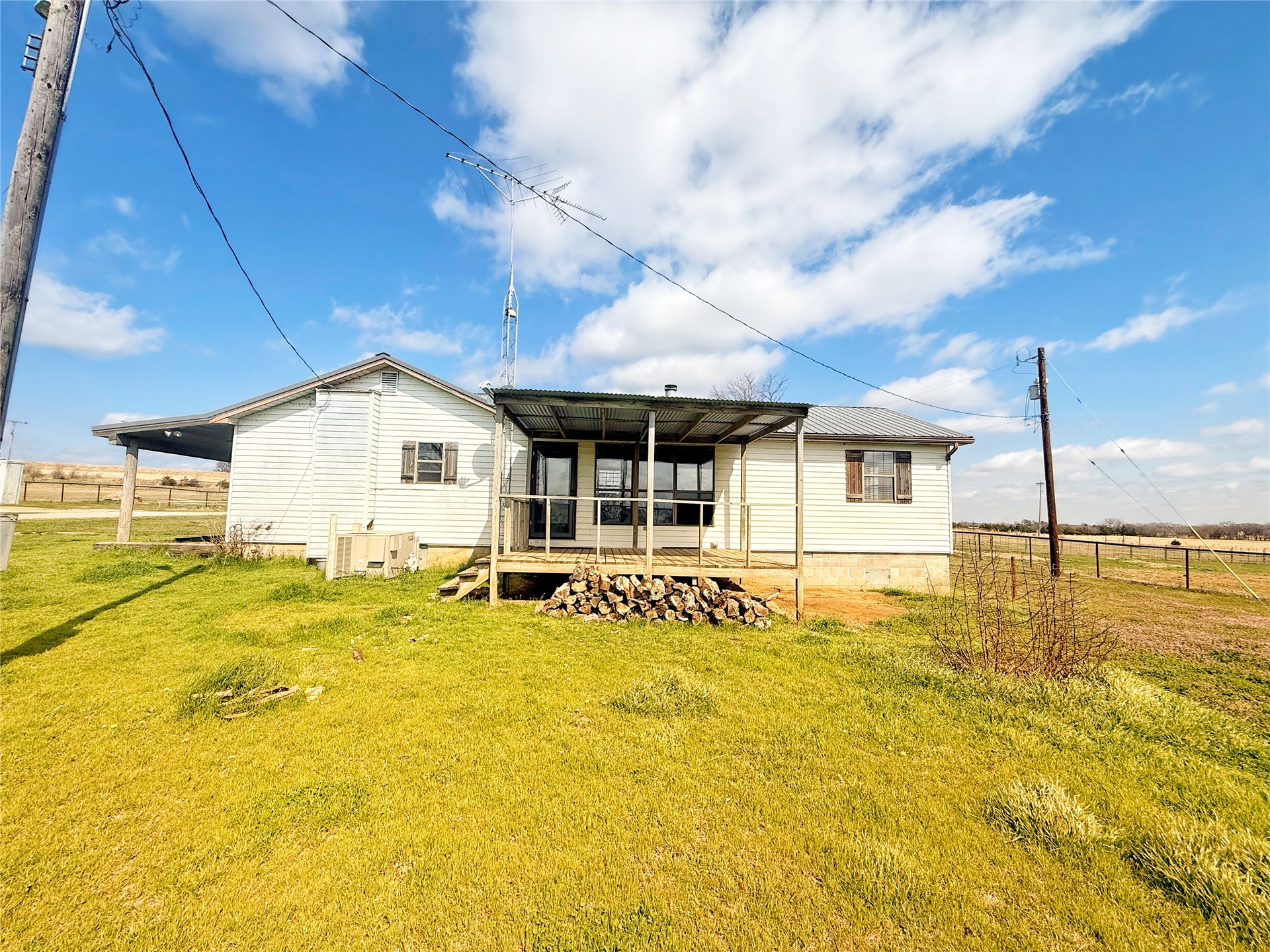 6655 133rd Holdenville OK 74848