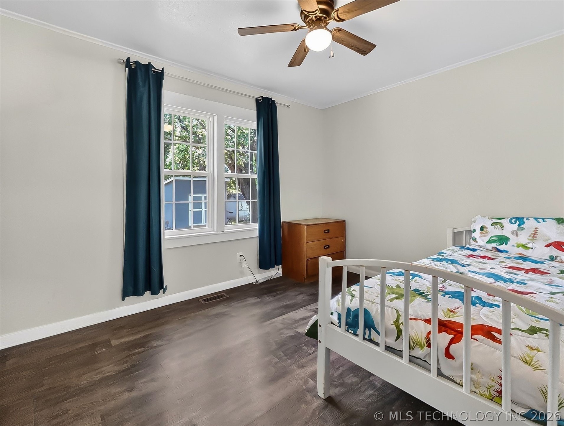 202 E Hickory Street Coweta OK 74429