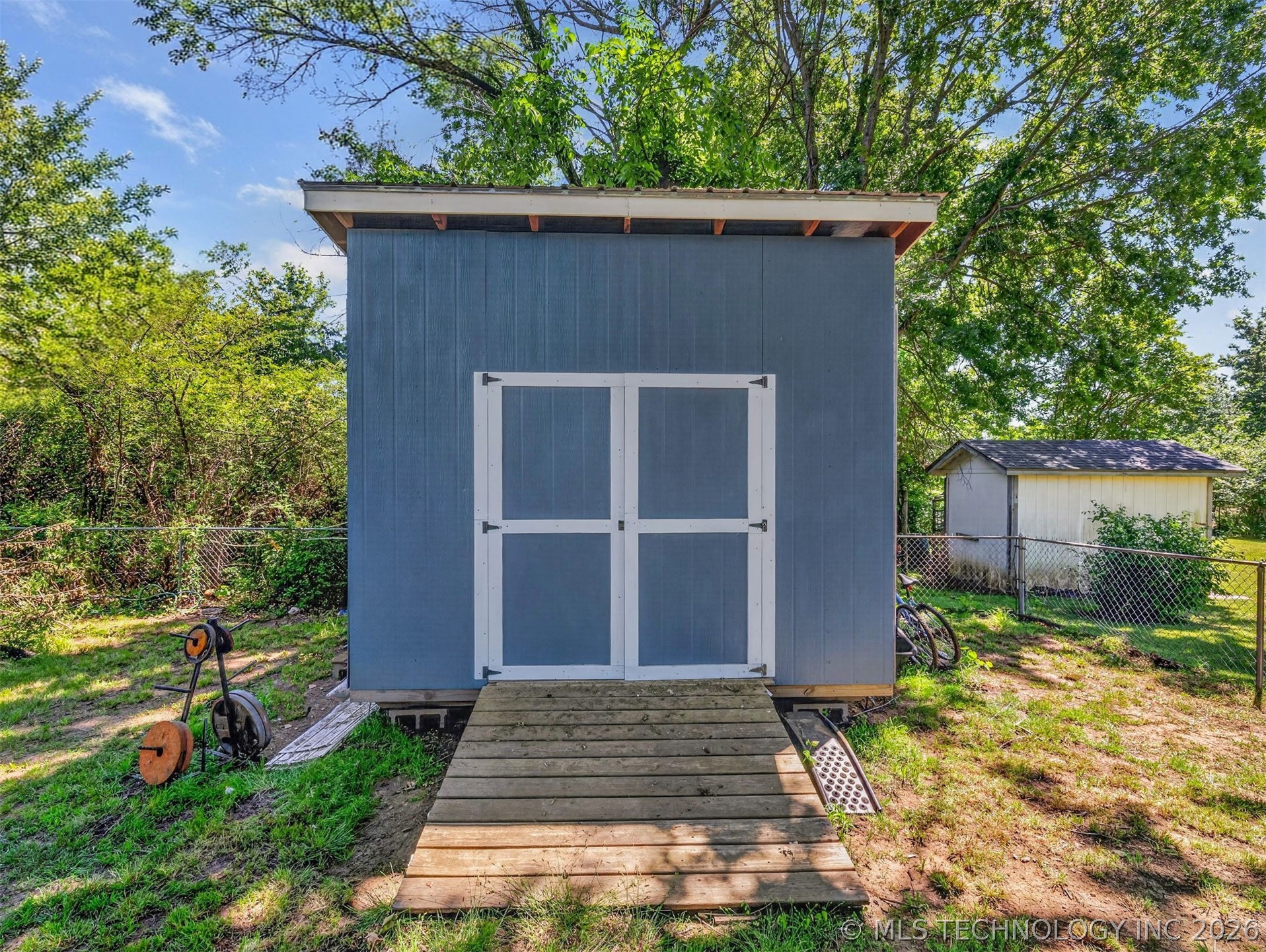 202 E Hickory Street Coweta OK 74429