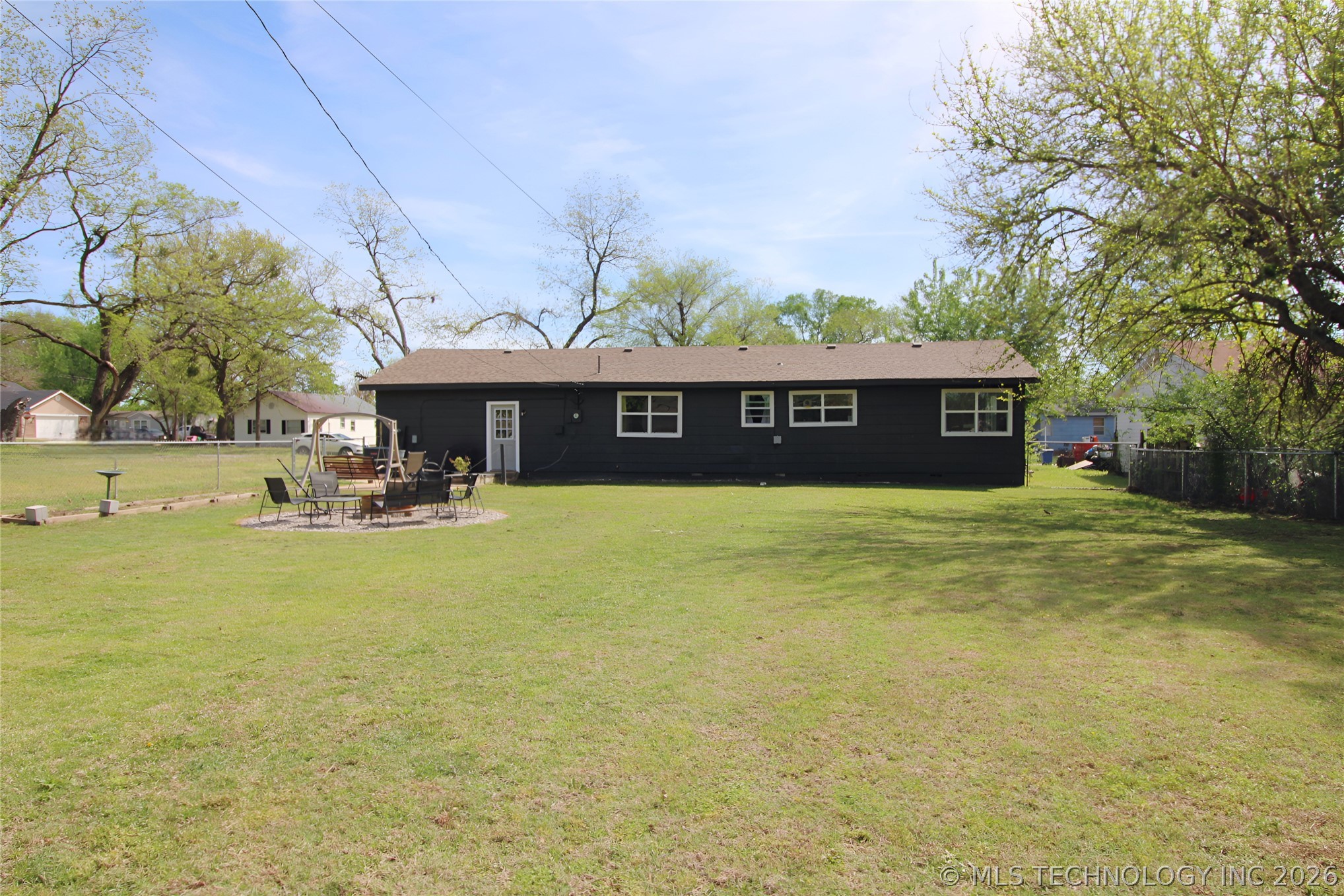 710 S 5th Street Morris OK 74445