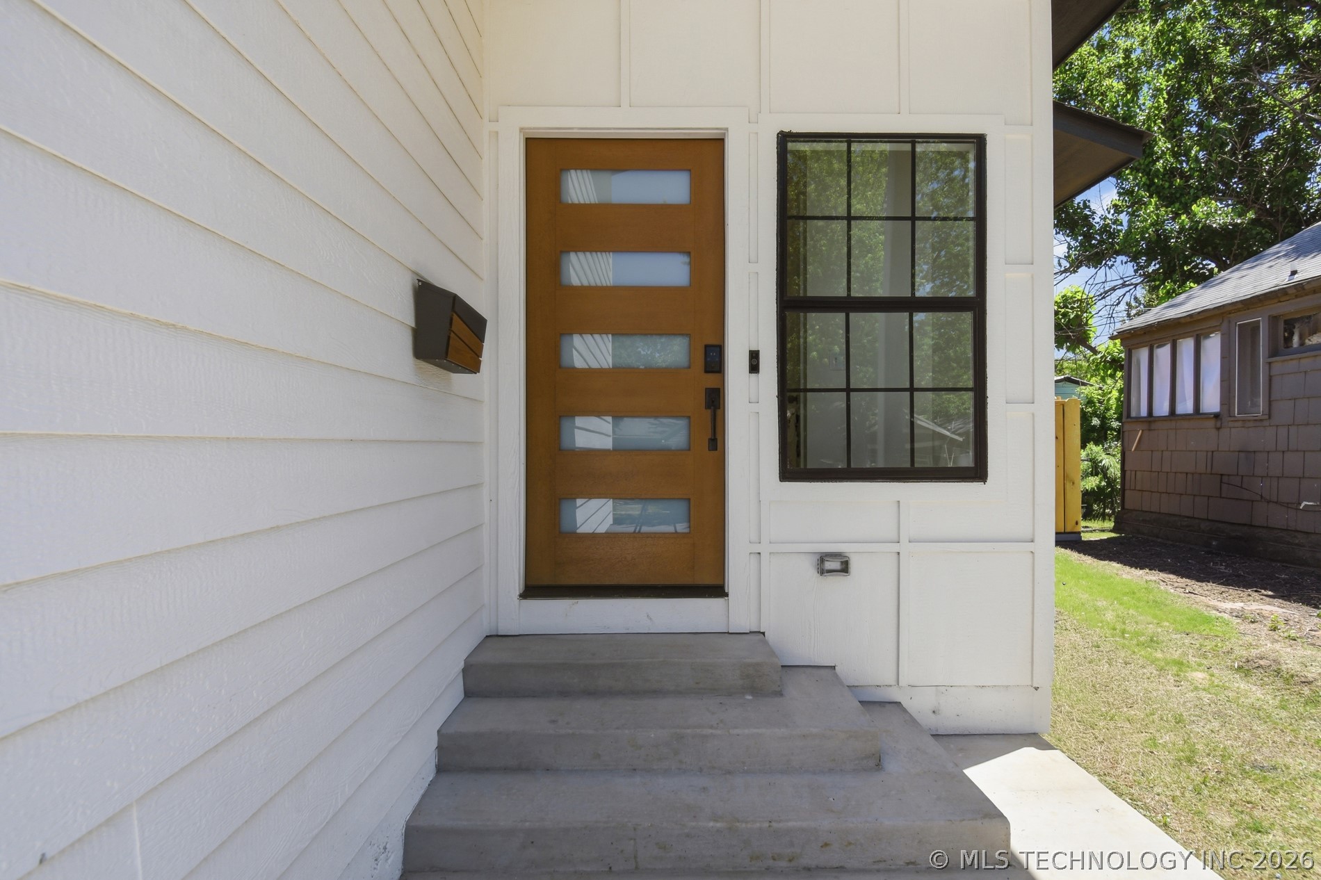 1137 S Xanthus Avenue Tulsa OK 74104