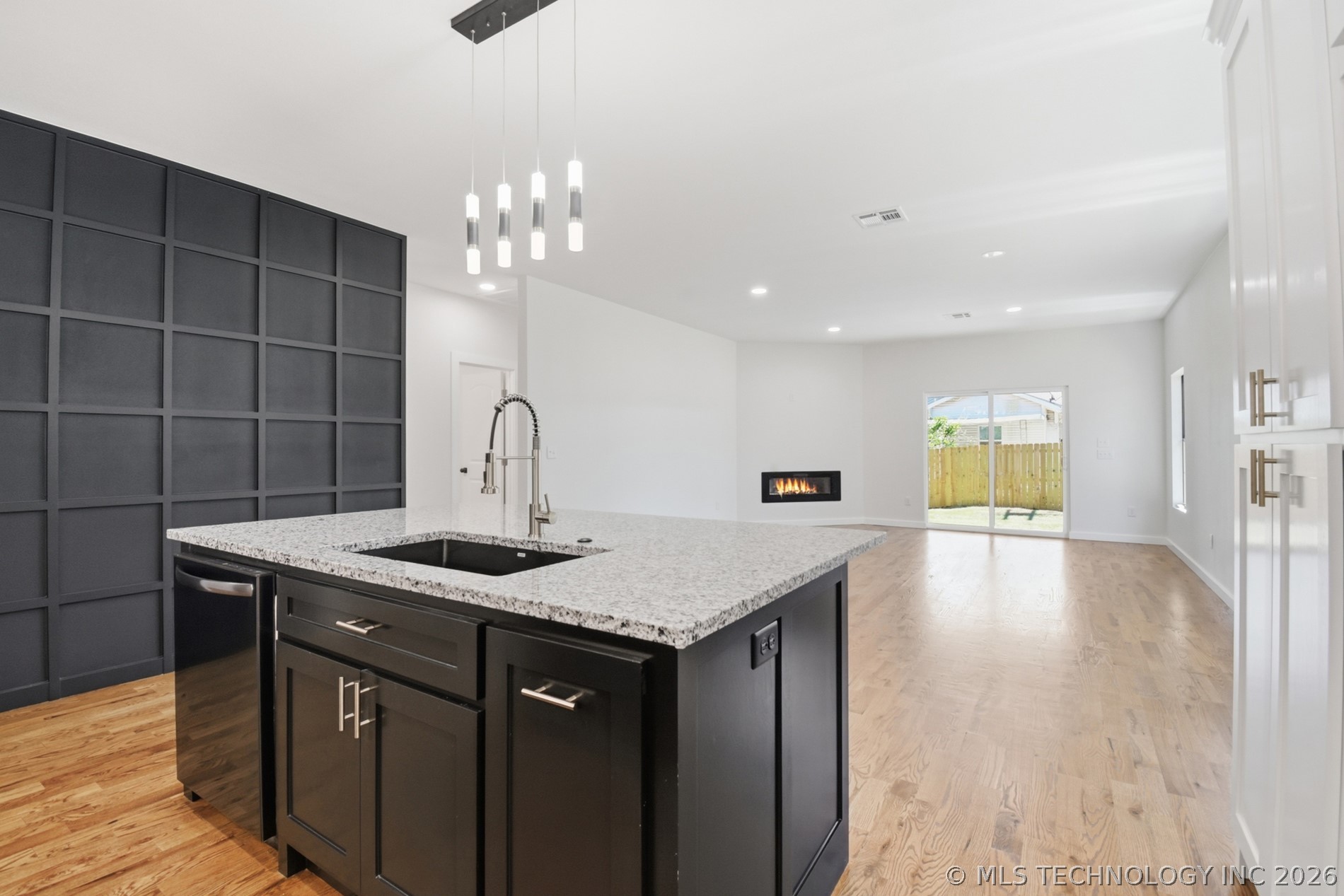 1137 S Xanthus Avenue Tulsa OK 74104