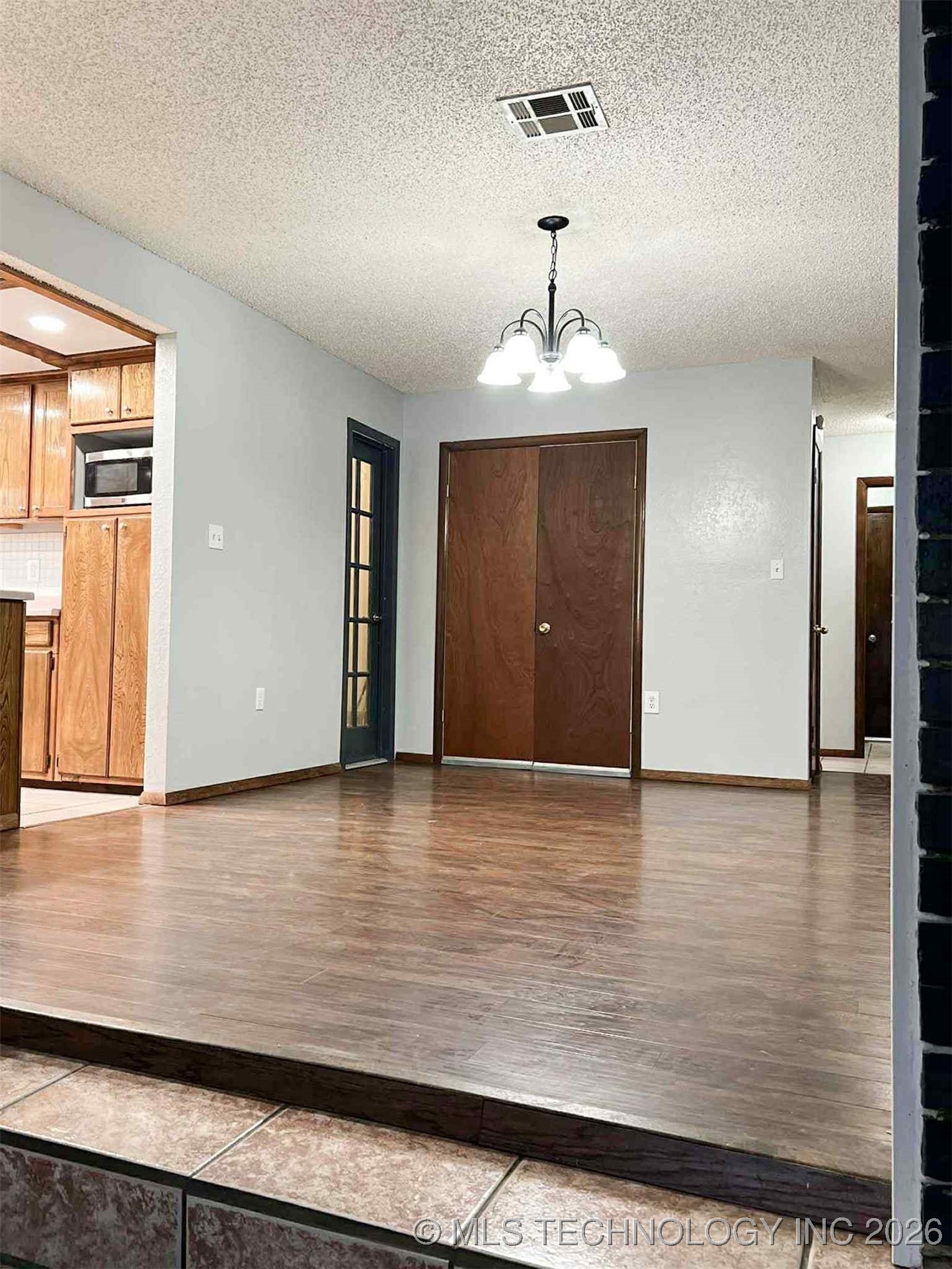 1924 9th NW Ardmore OK 73401