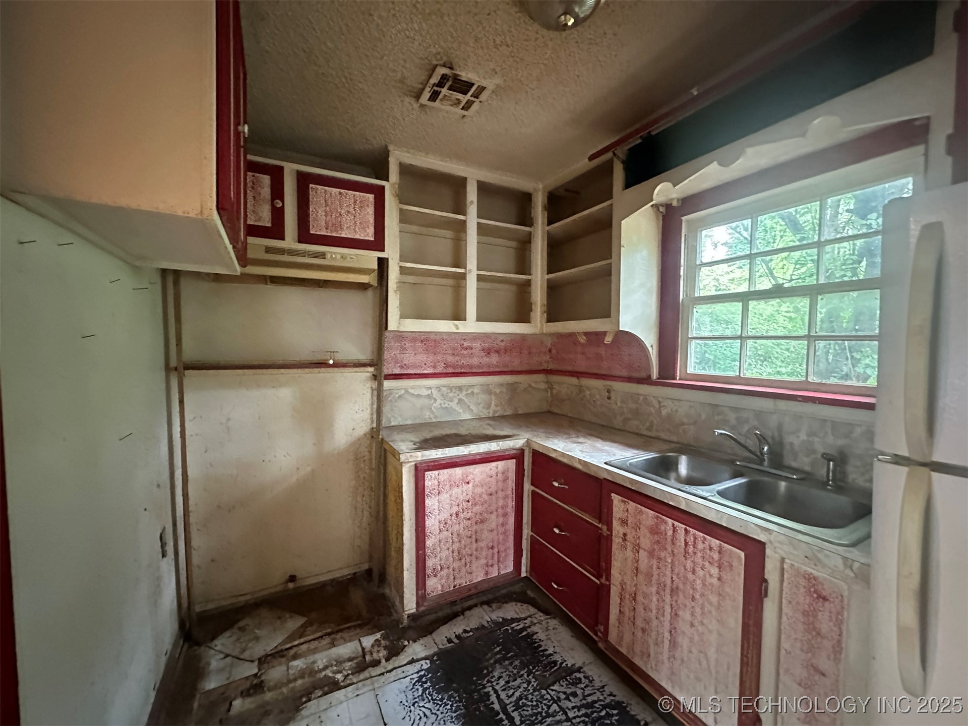 28 S Toledo Avenue Tulsa OK 74112