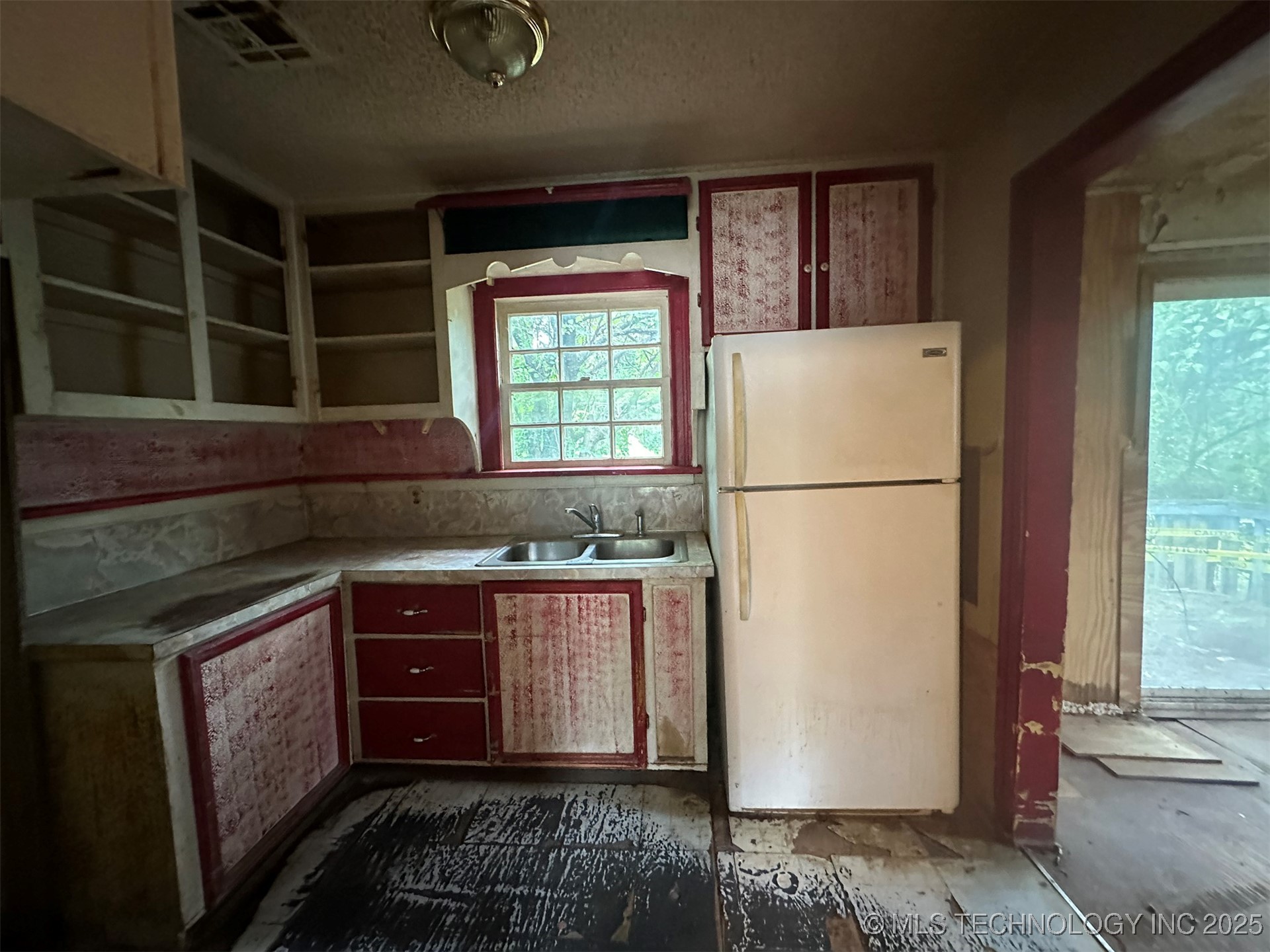 28 S Toledo Avenue Tulsa OK 74112