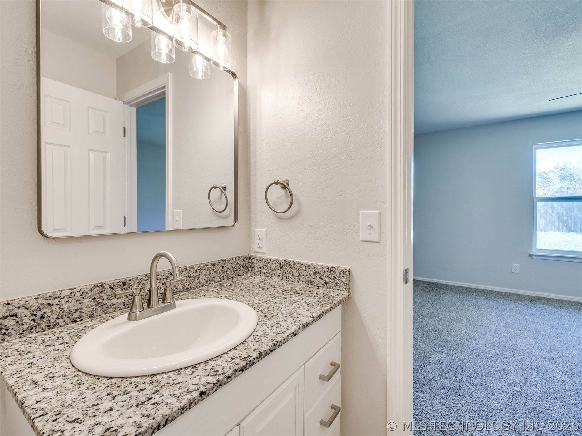 6718 S Rockford Avenue Tulsa OK 74136