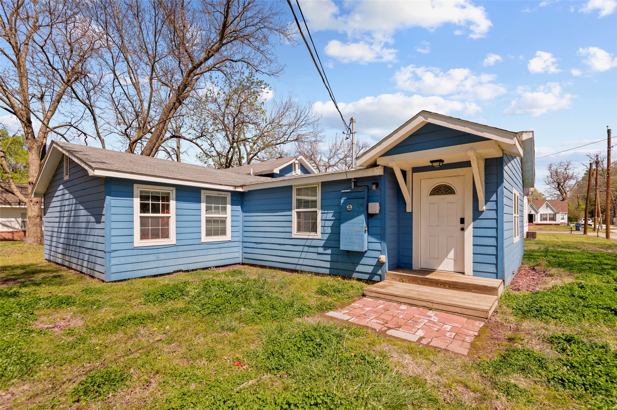 625 W Tahlequah Avenue Vinita OK 74301