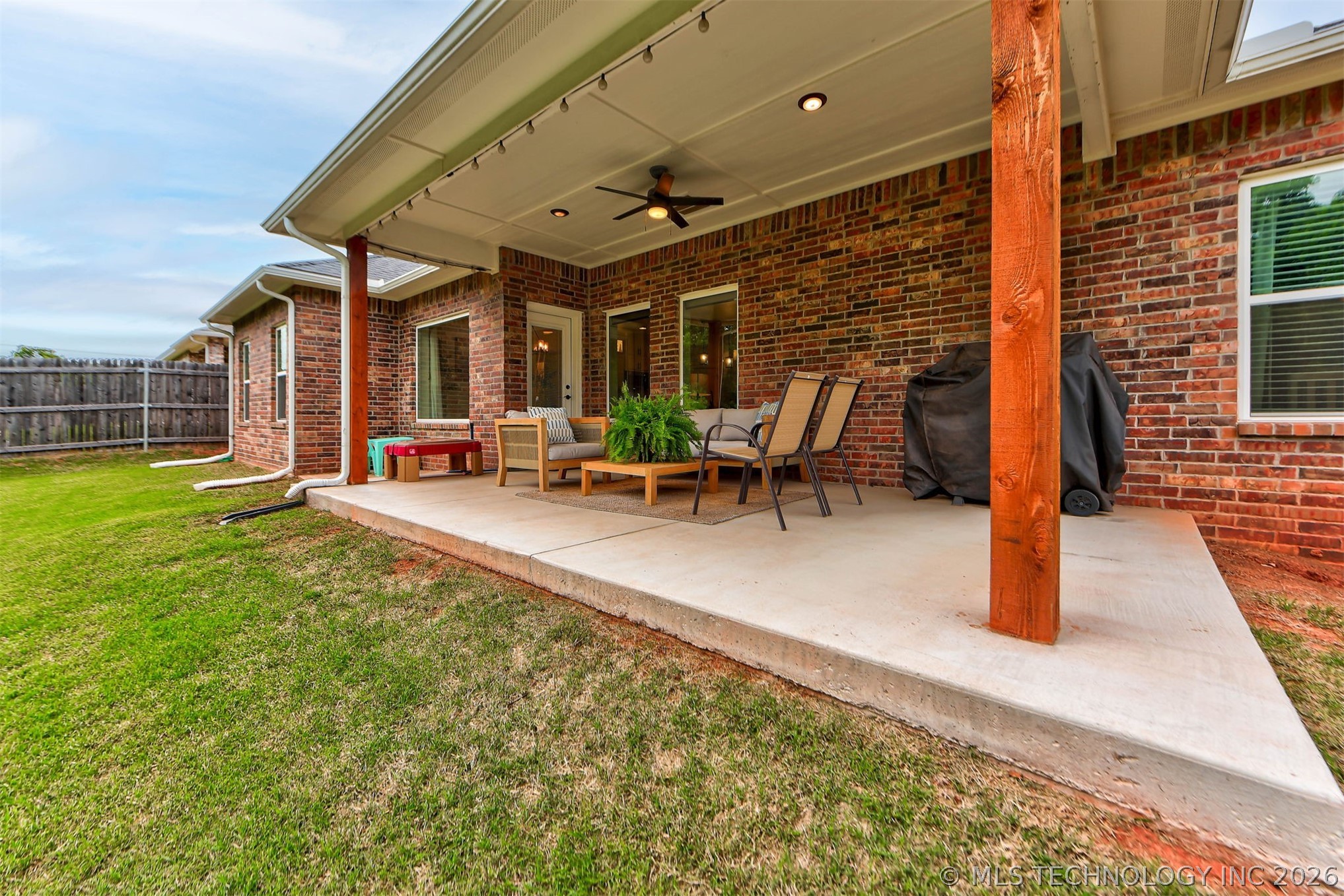 513 NW 183rd Street Edmond OK 73012