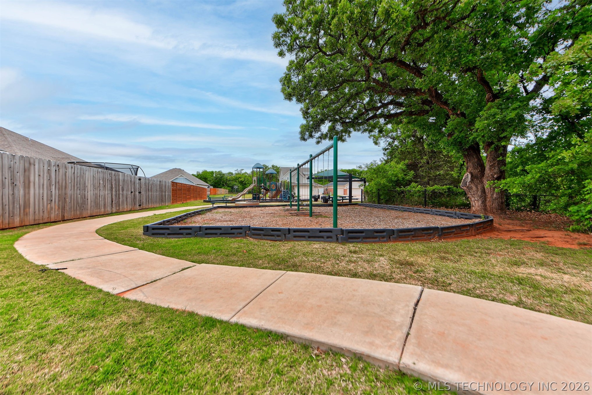 513 NW 183rd Street Edmond OK 73012
