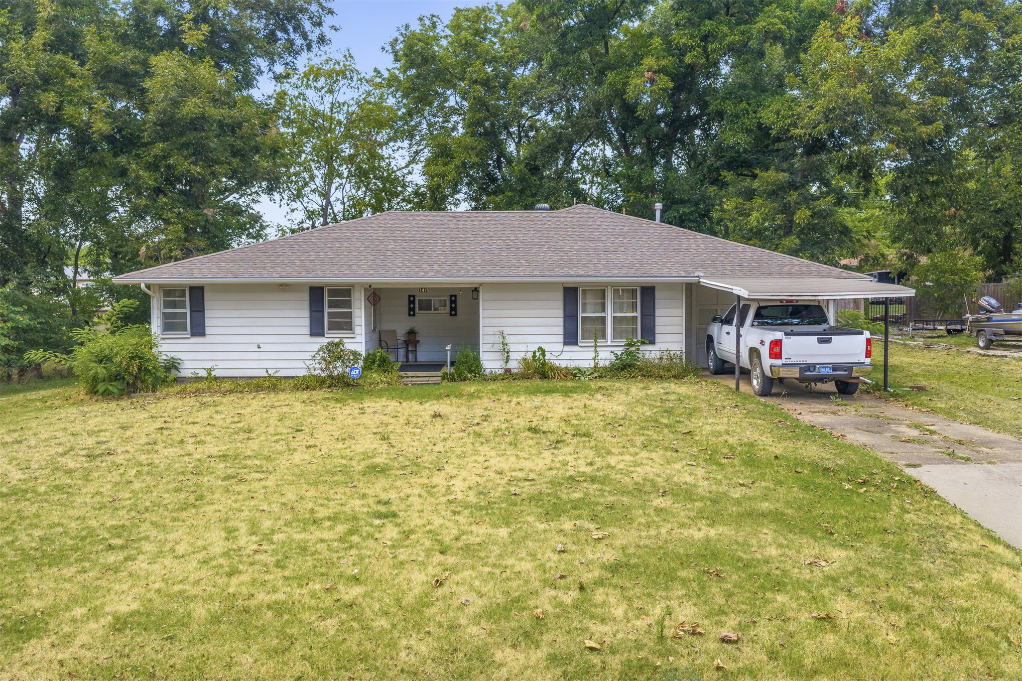 1415 Holt Street Ardmore OK 73401