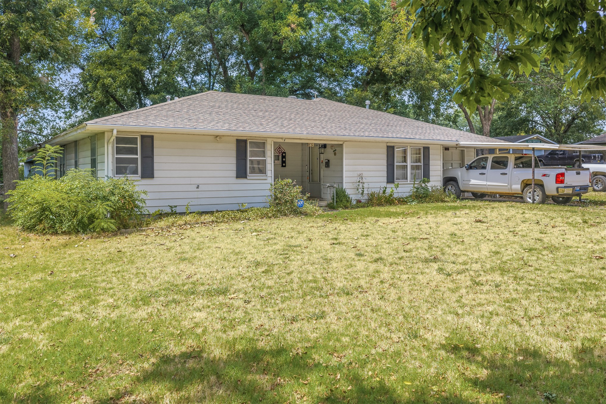 1415 Holt Street Ardmore OK 73401