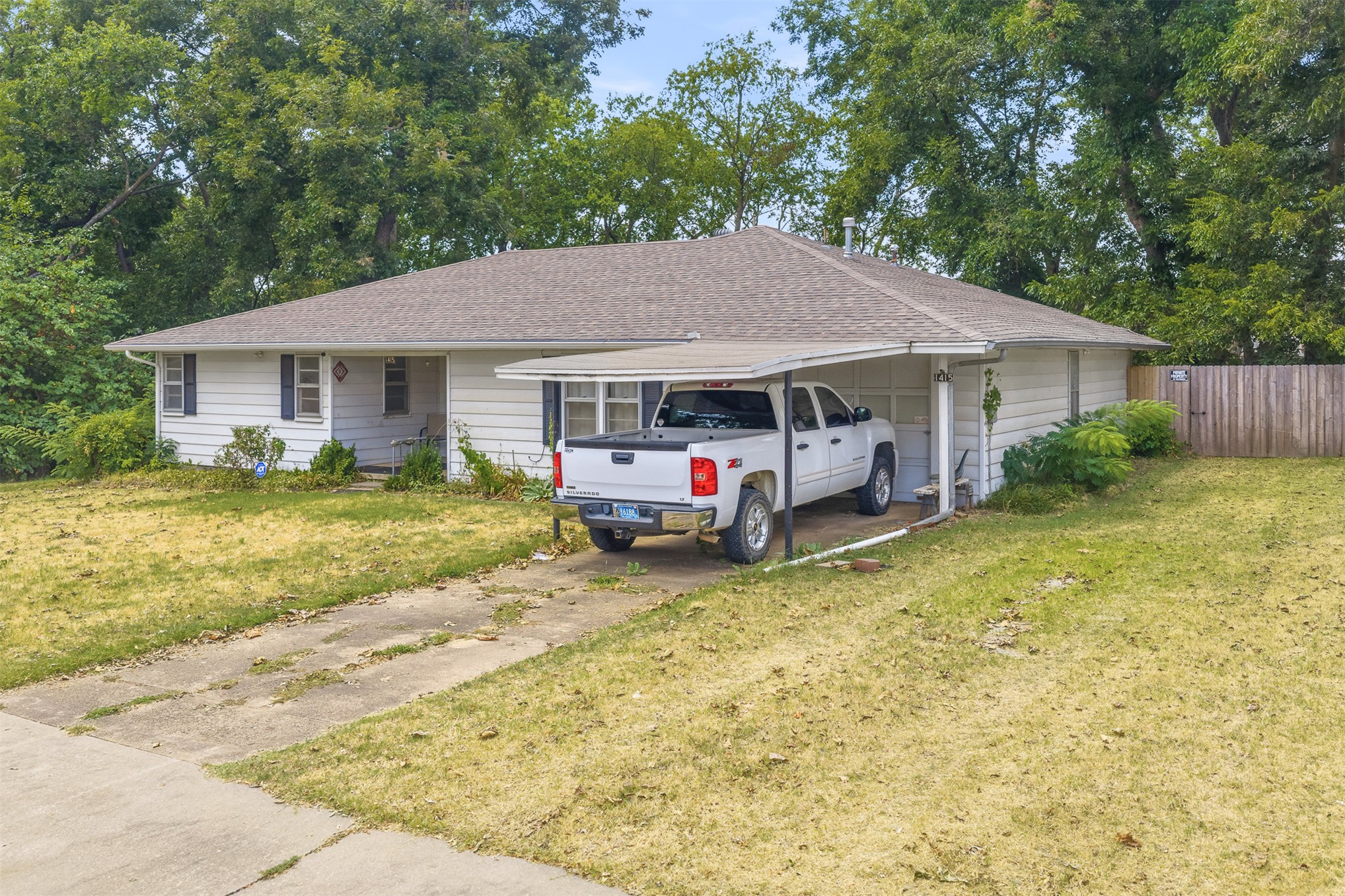 1415 Holt Street Ardmore OK 73401