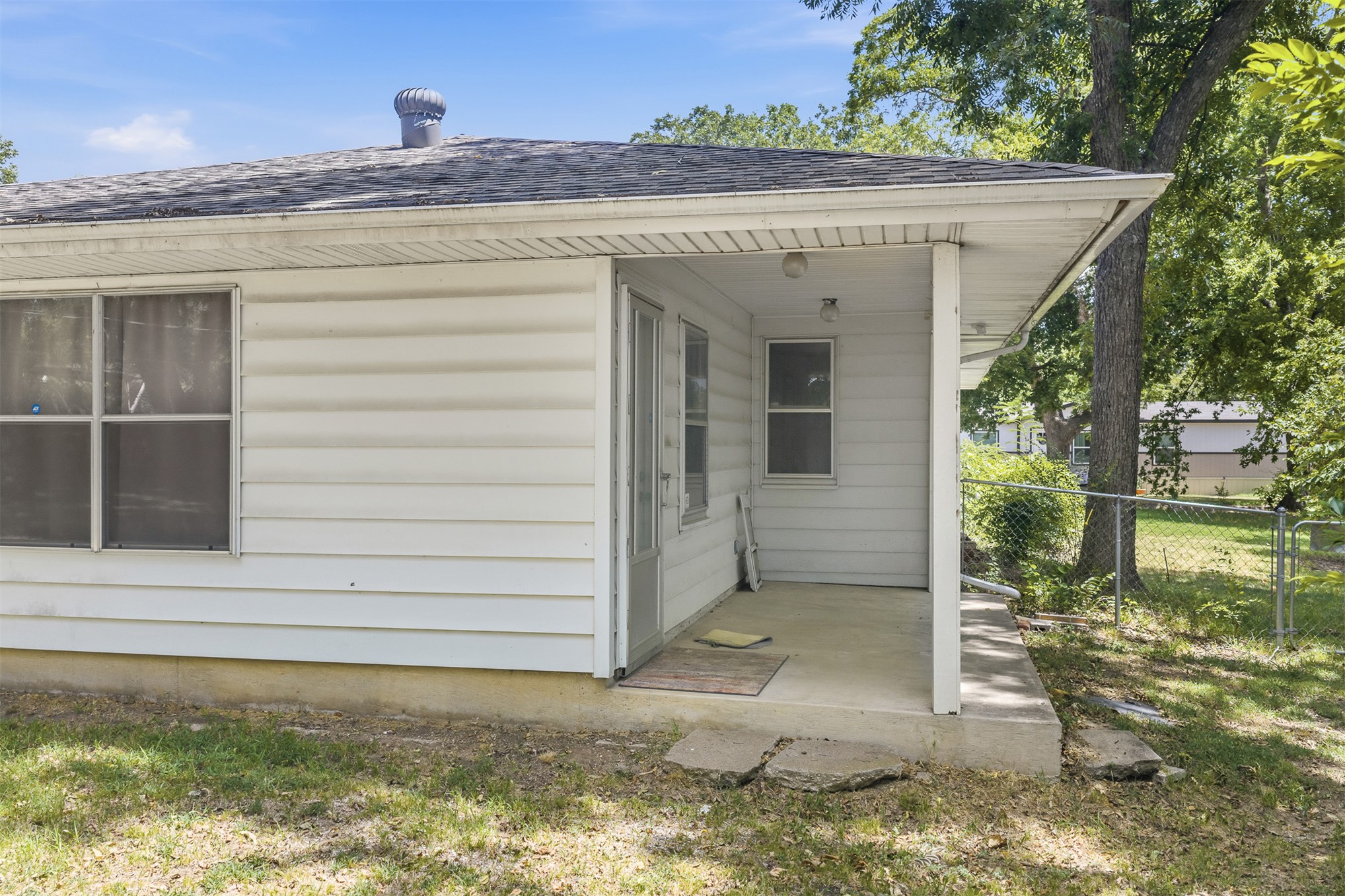 1415 Holt Street Ardmore OK 73401