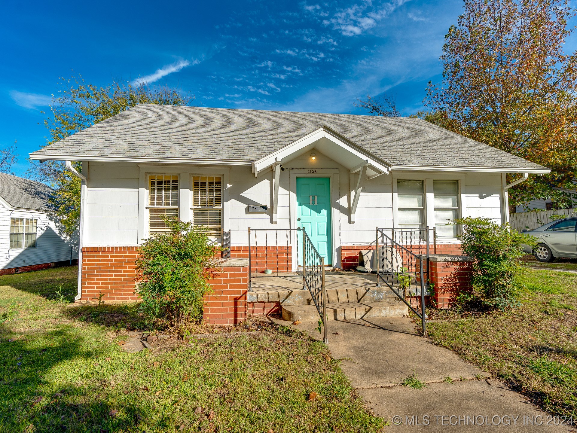 1228 S Cherry Ada OK 74820