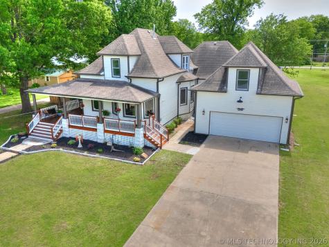 908 SE 3rd Street Wagoner OK 74477