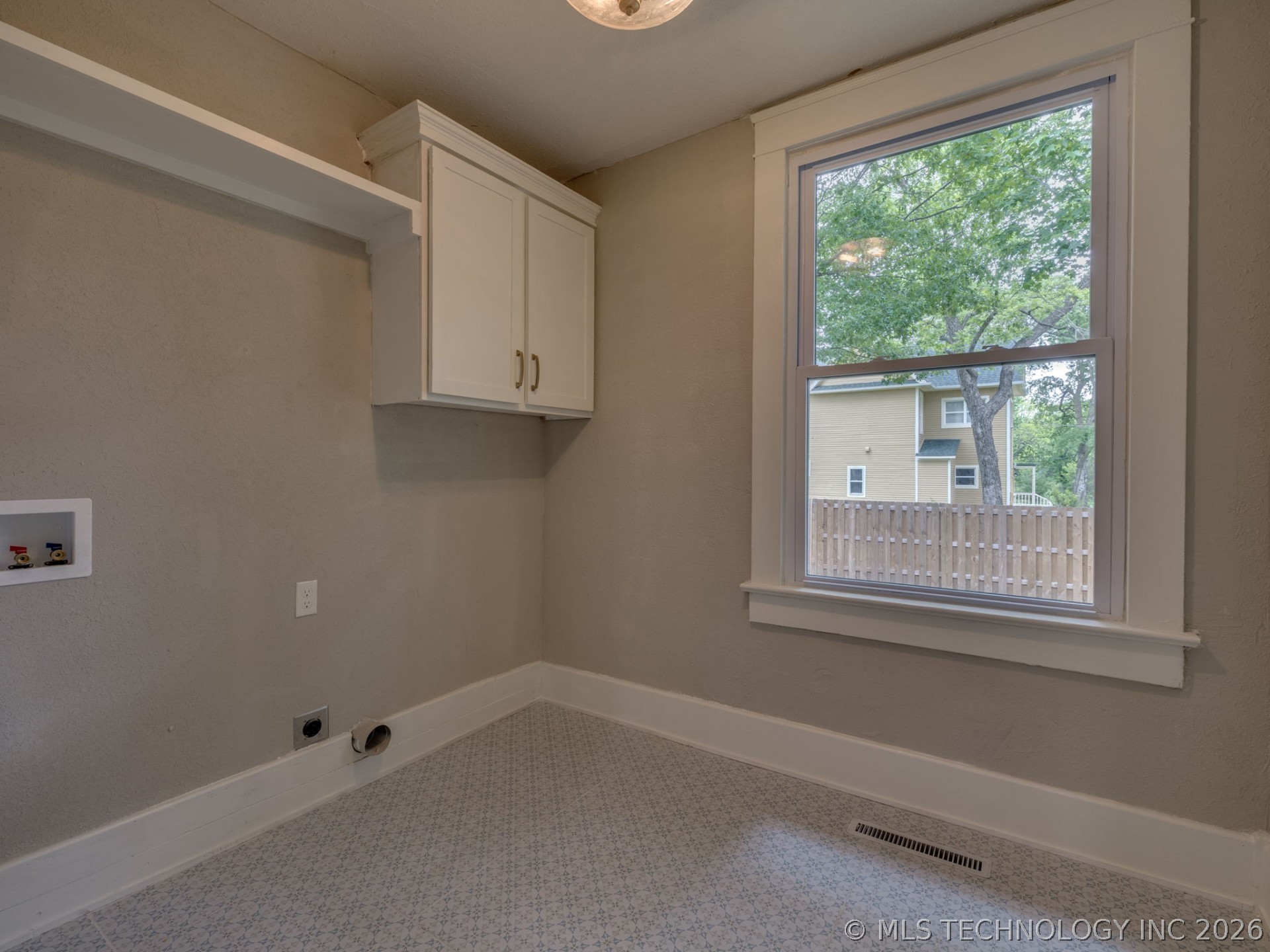 908 SE 3rd Street Wagoner OK 74477