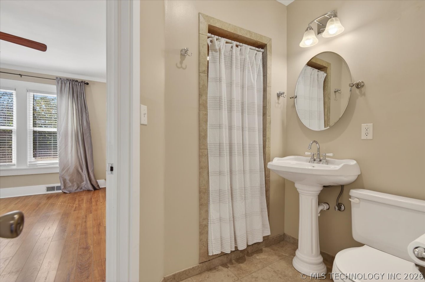1502 S Johnstone Avenue Bartlesville OK 74003