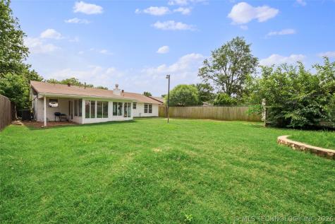 1816 S Nogales Avenue Tulsa OK 74107