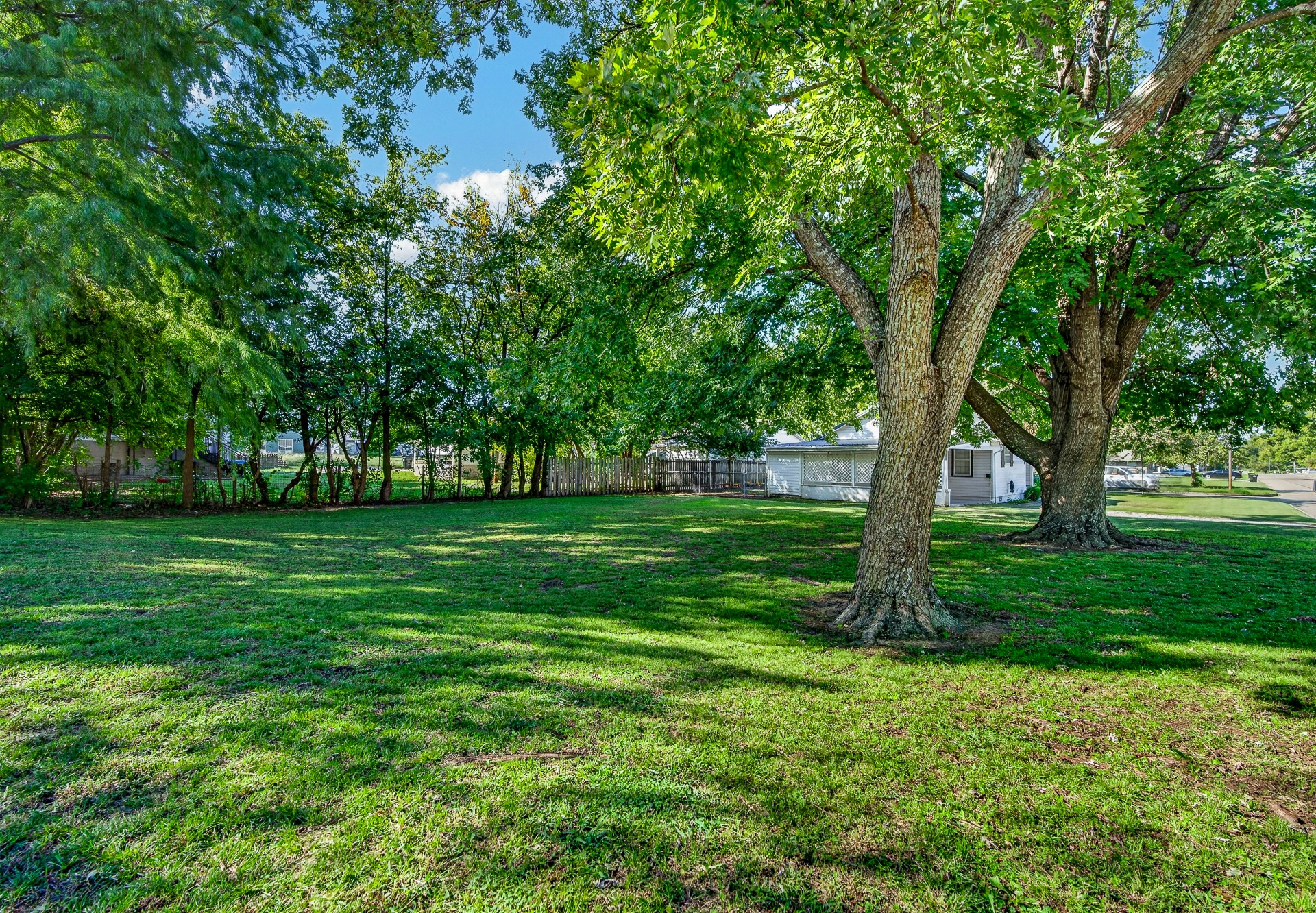 801 E 7th Ada OK 74820
