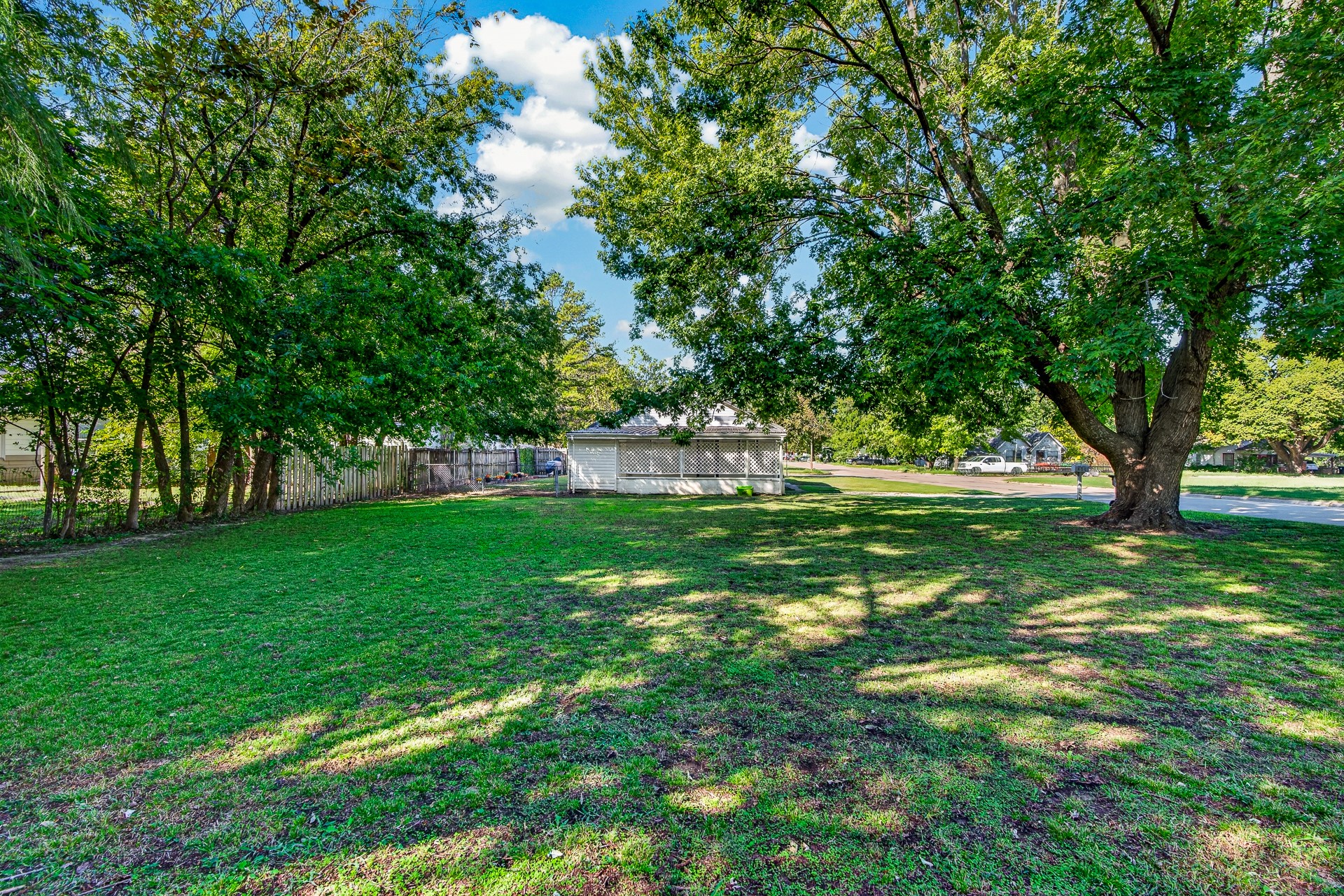 801 E 7th Ada OK 74820