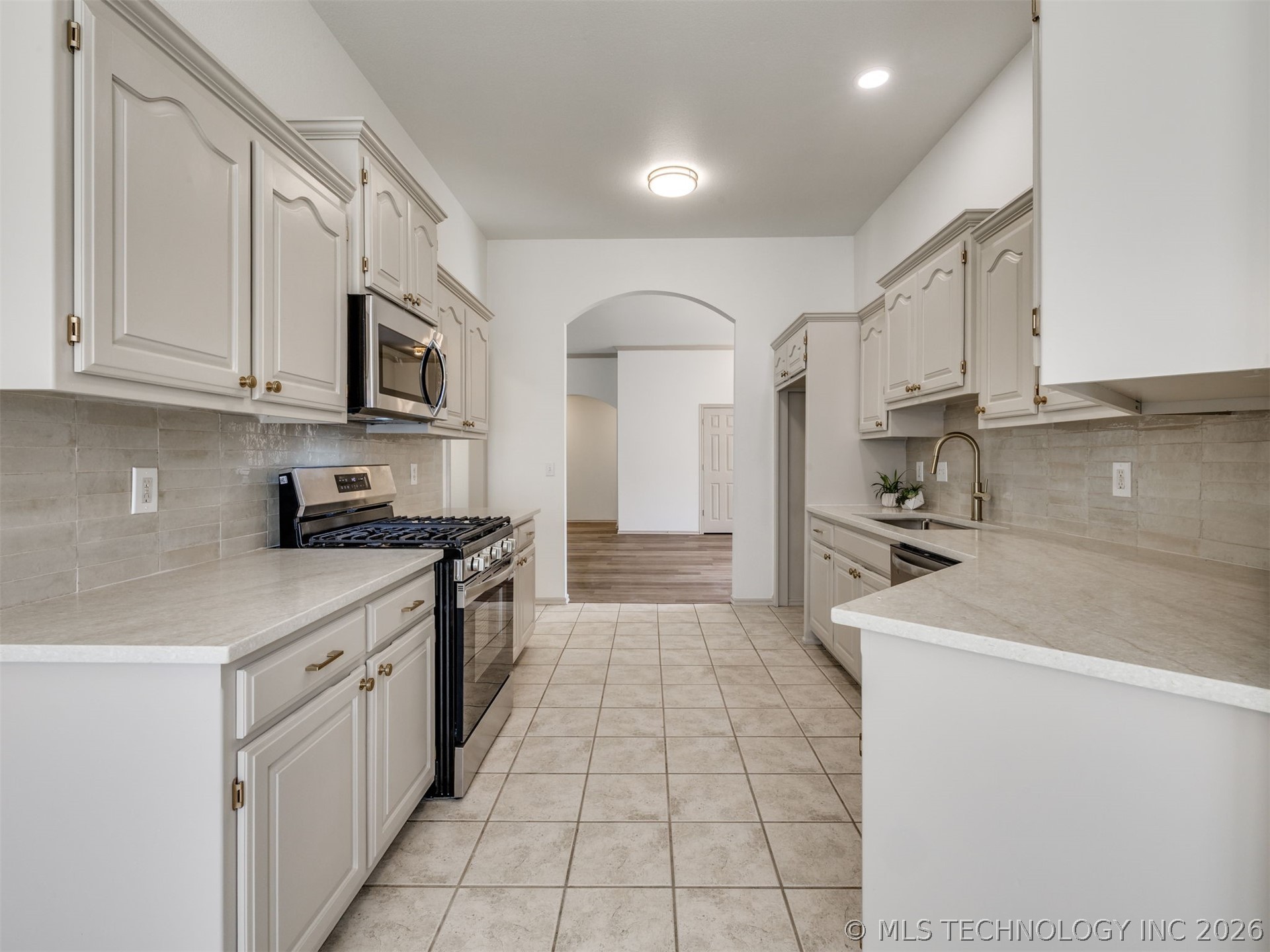 8512 N 100th Eastavenue Owasso OK 74055
