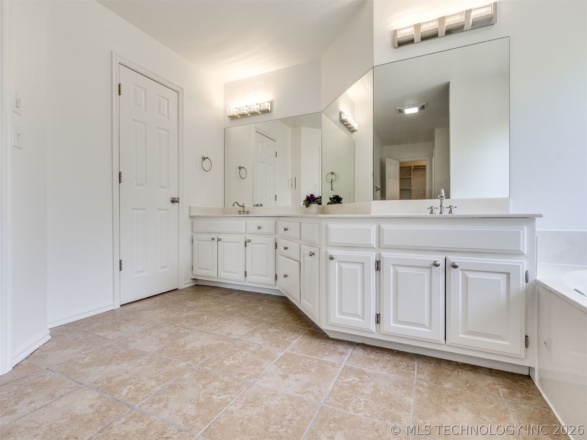 8512 N 100th Eastavenue Owasso OK 74055