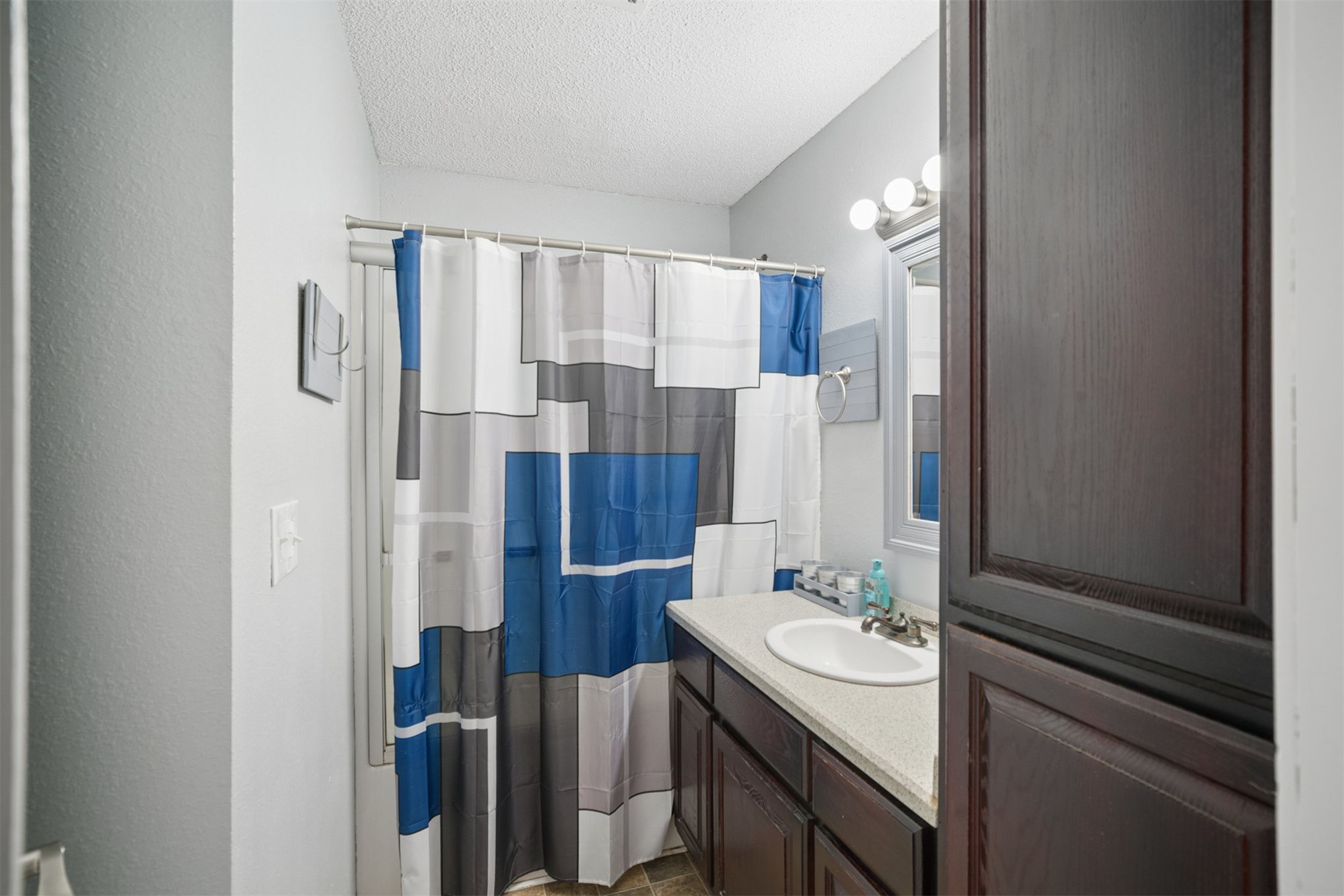 5936 S 437 Locust Grove OK 74352