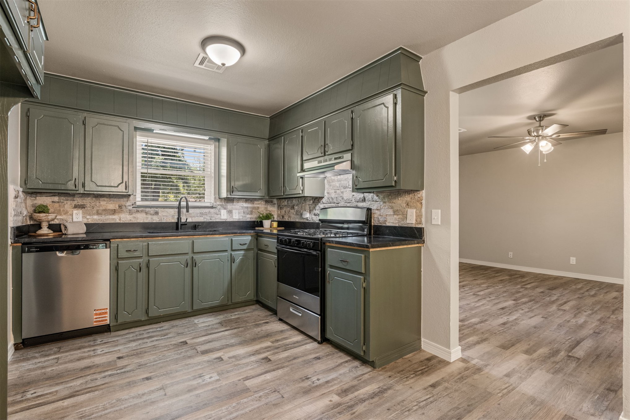 13663 S 286th East Avenue Coweta OK 74429