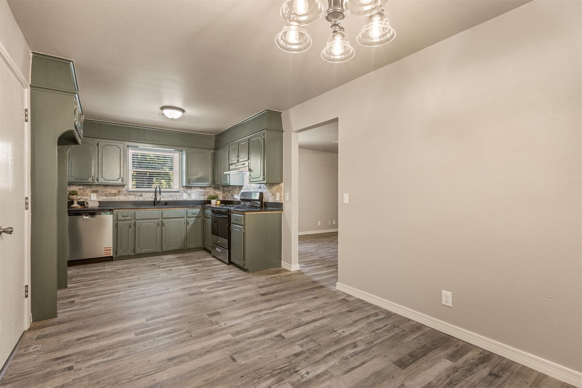 13663 S 286th East Avenue Coweta OK 74429