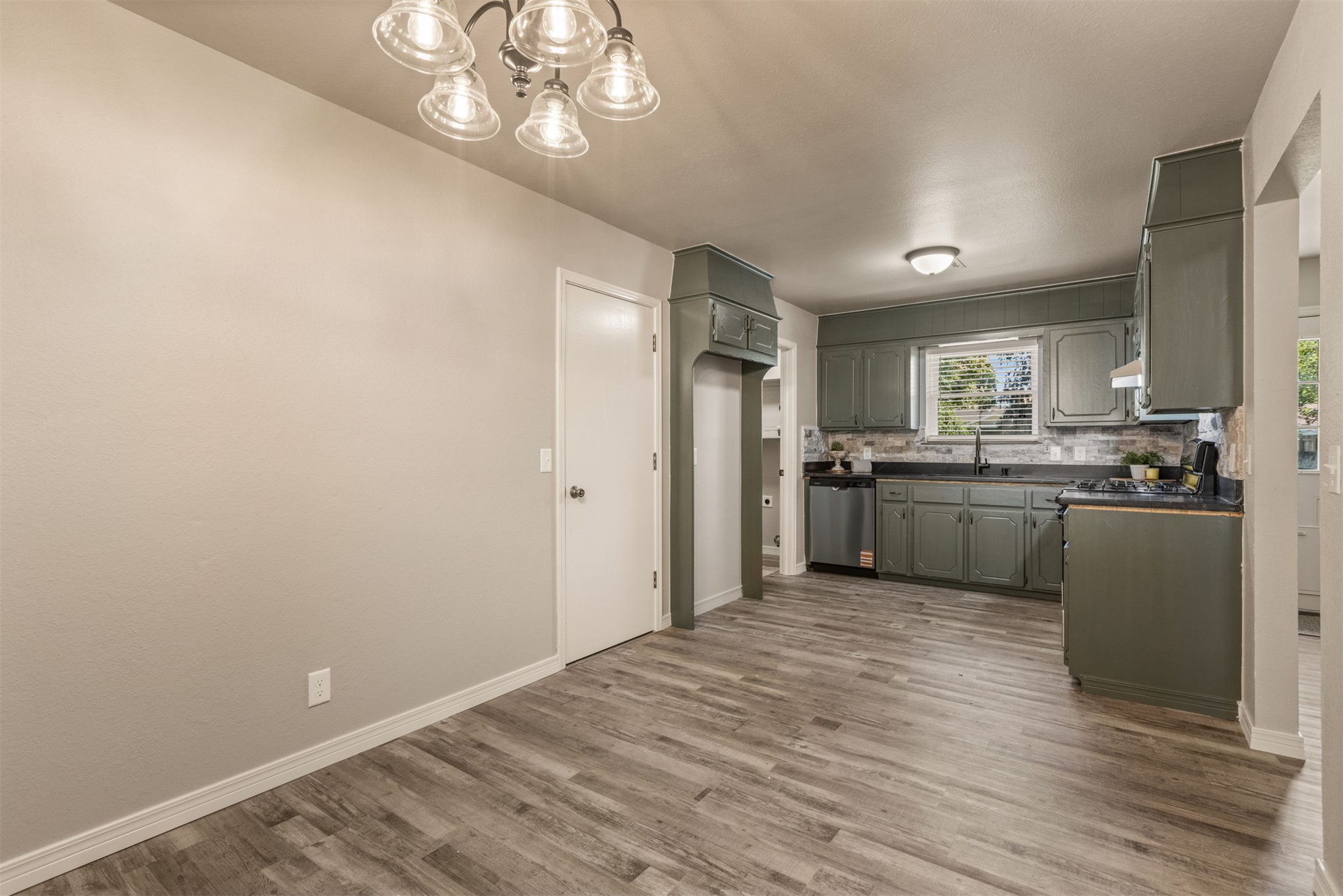 13663 S 286th East Avenue Coweta OK 74429