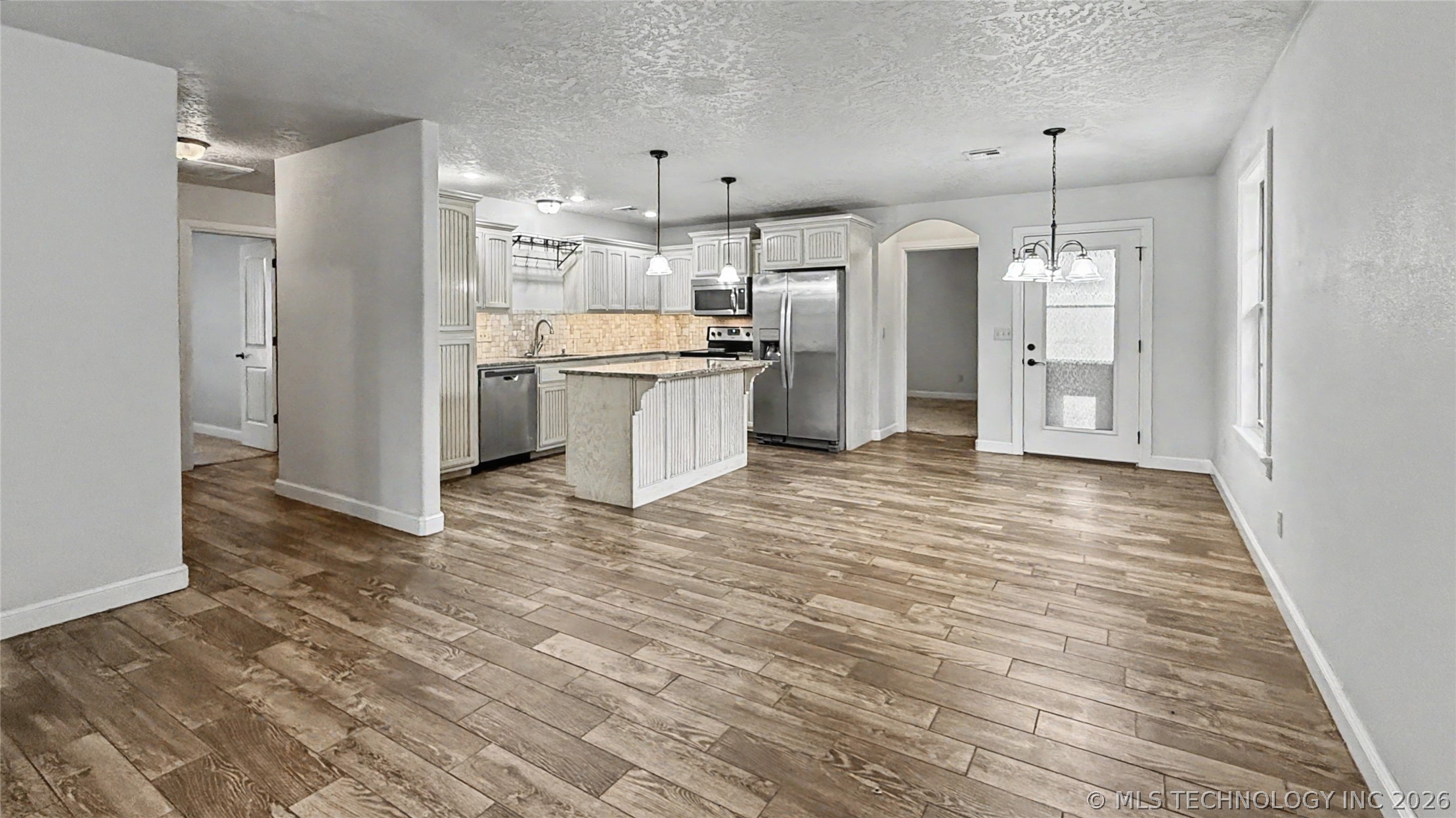 1025 Jackson Avenue Tahlequah OK 74464