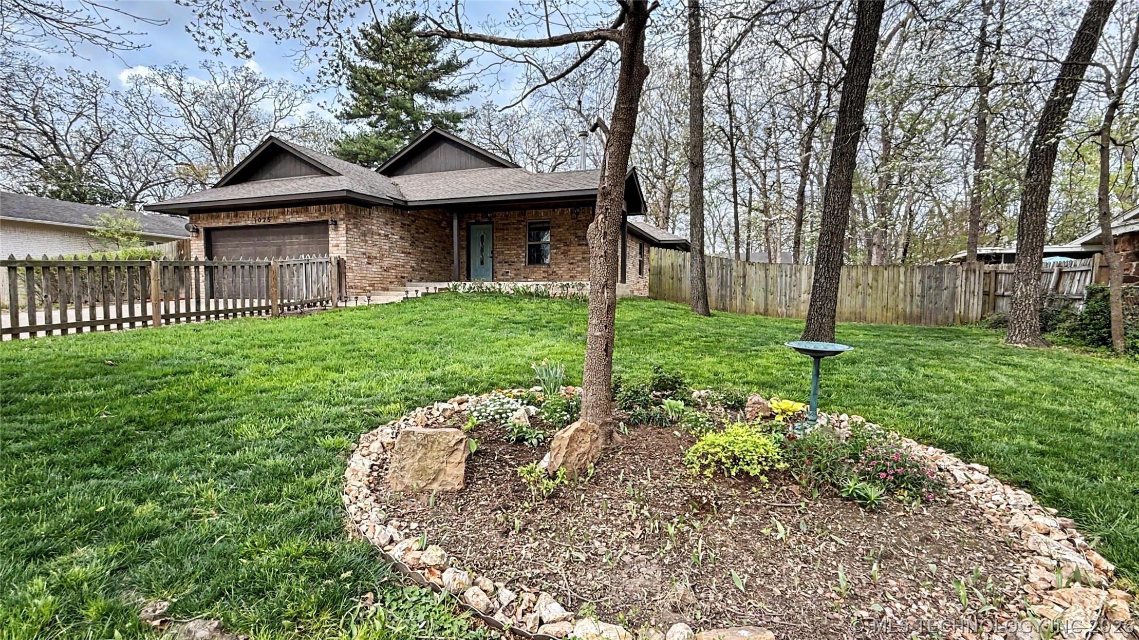 1025 Jackson Avenue Tahlequah OK 74464