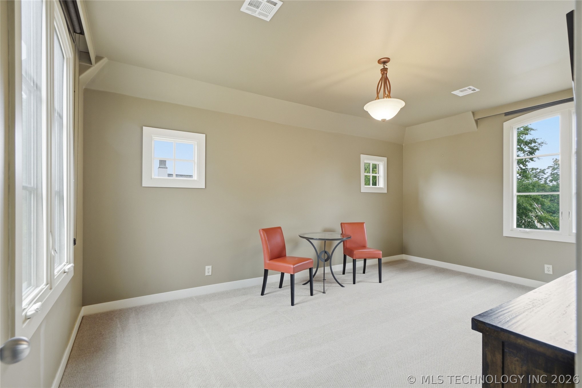 3729 S Atlanta Place Tulsa OK 74105