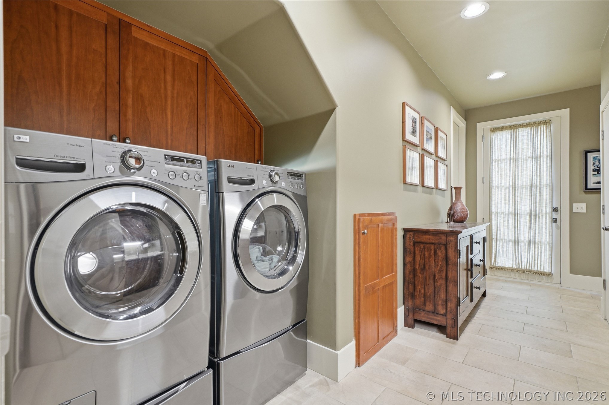 3729 S Atlanta Place Tulsa OK 74105