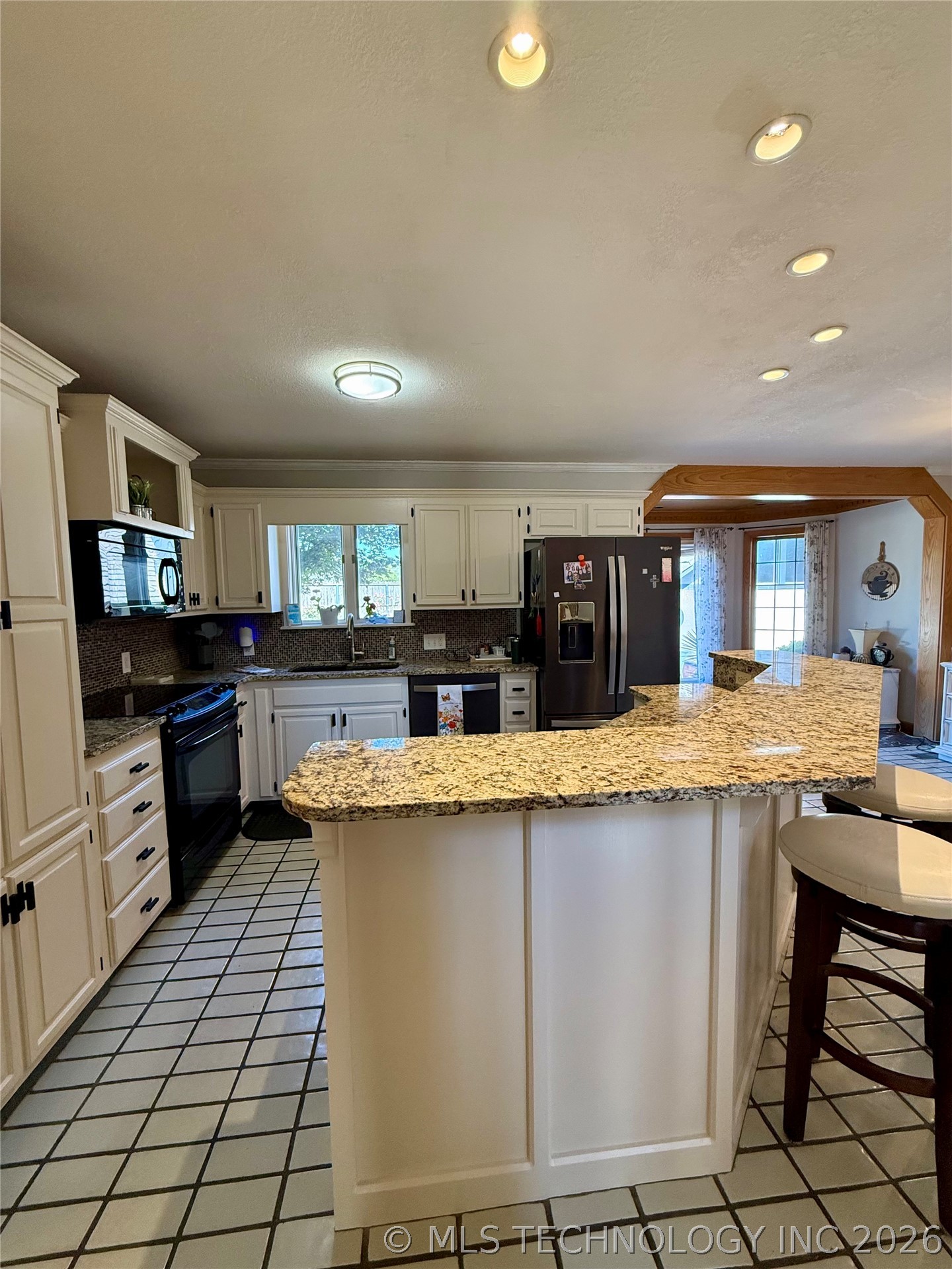 1103 Oakwood Circle Henryetta OK 74437