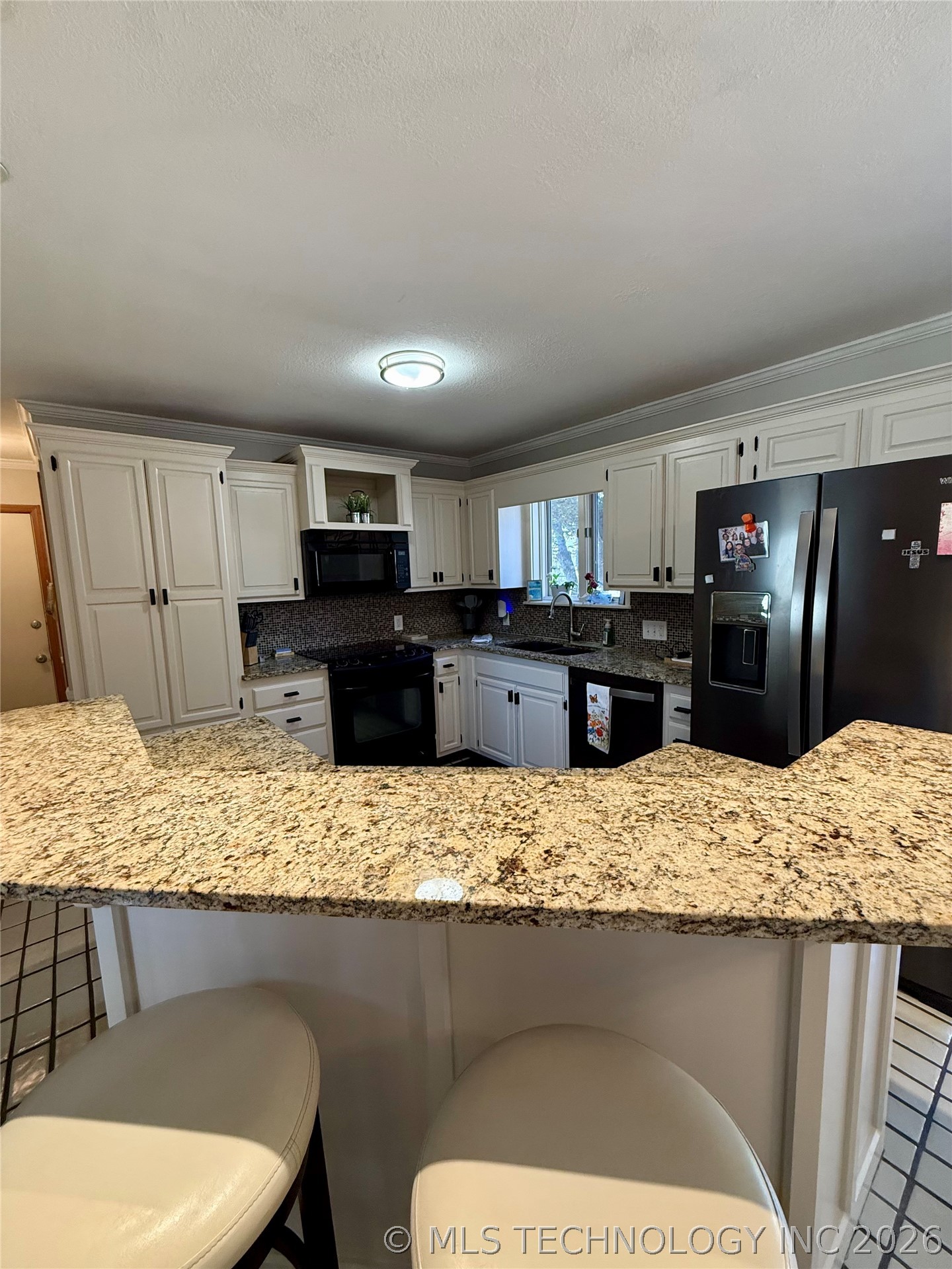 1103 Oakwood Circle Henryetta OK 74437