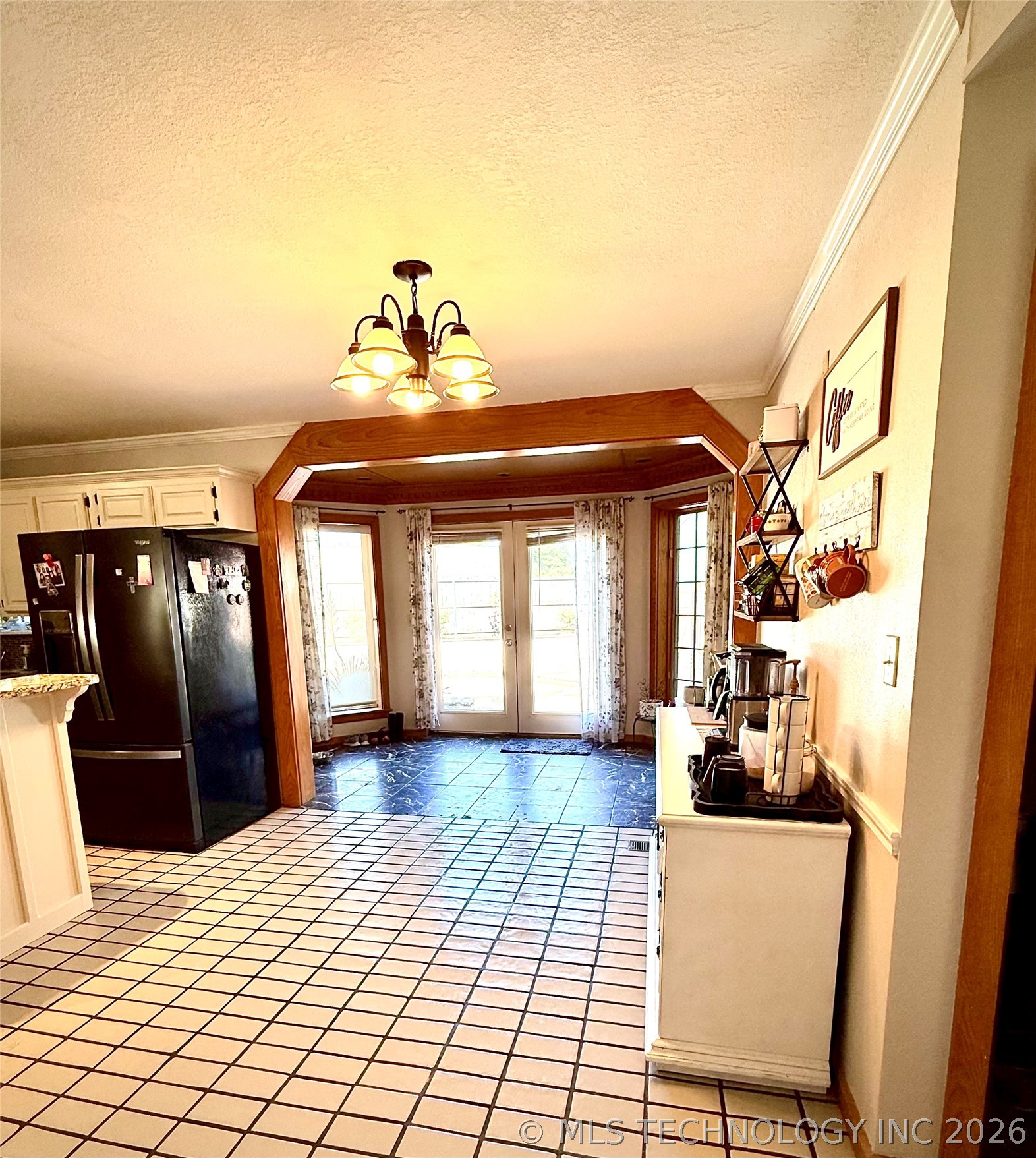 1103 Oakwood Circle Henryetta OK 74437