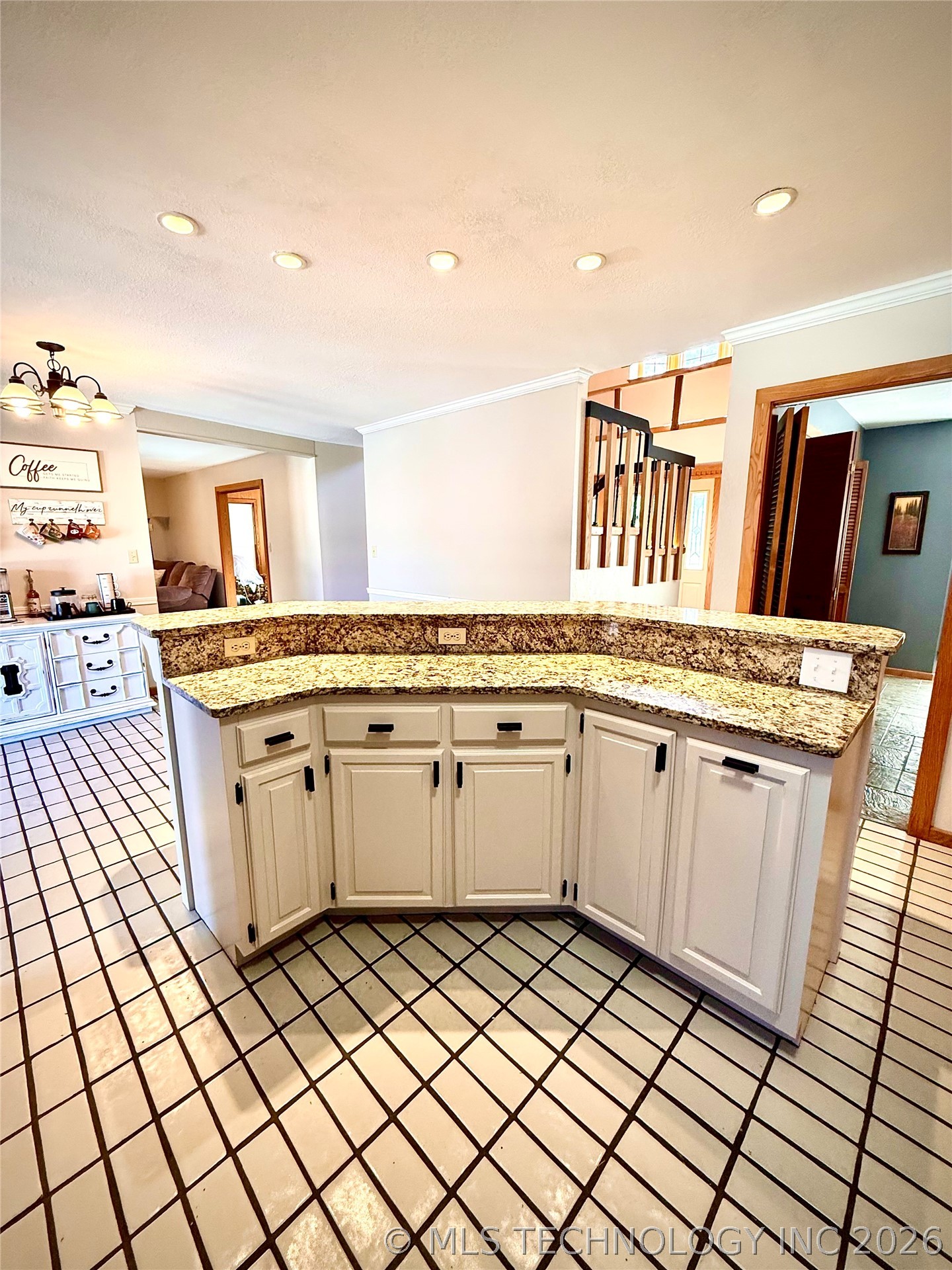 1103 Oakwood Circle Henryetta OK 74437