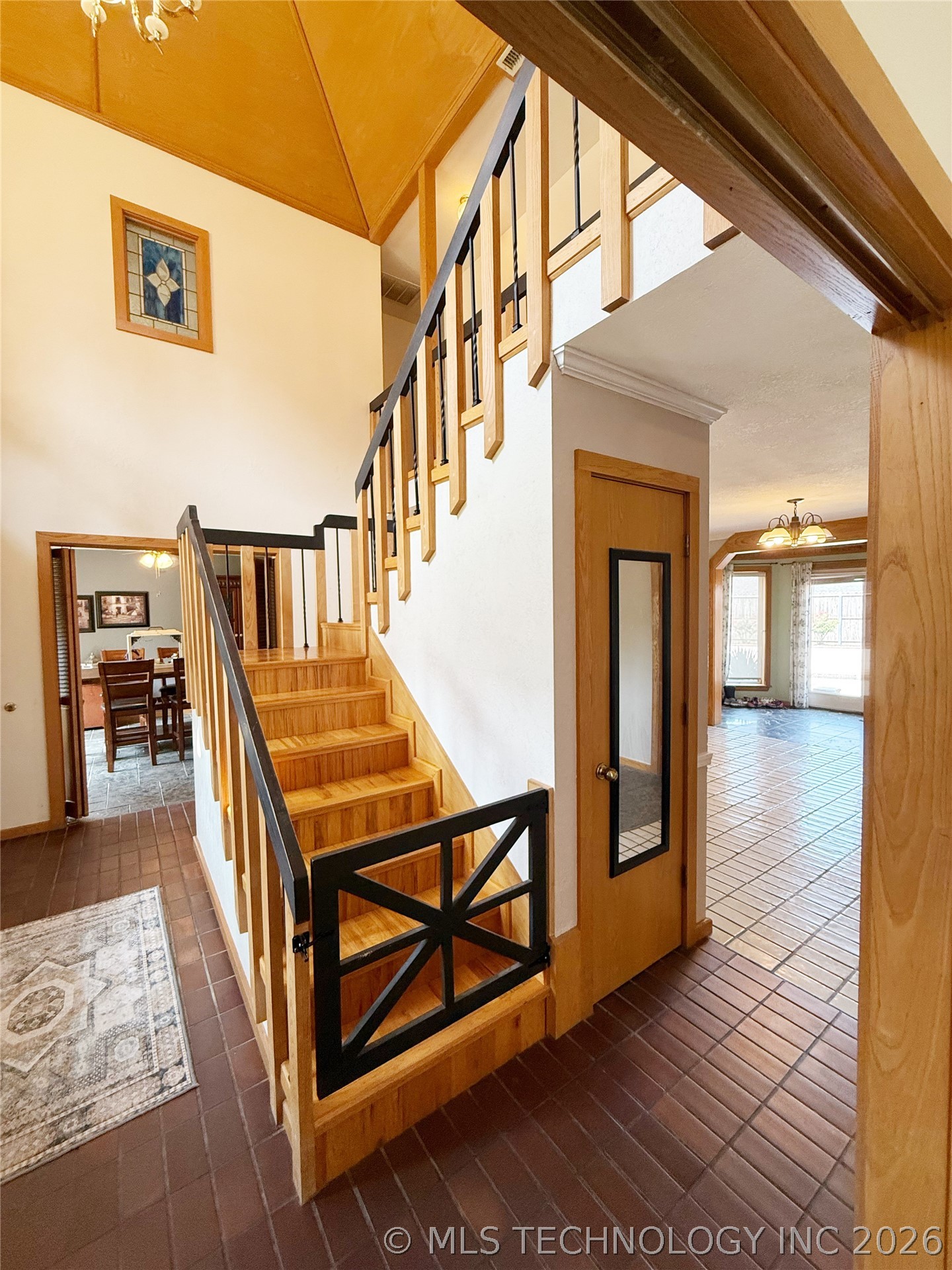 1103 Oakwood Circle Henryetta OK 74437