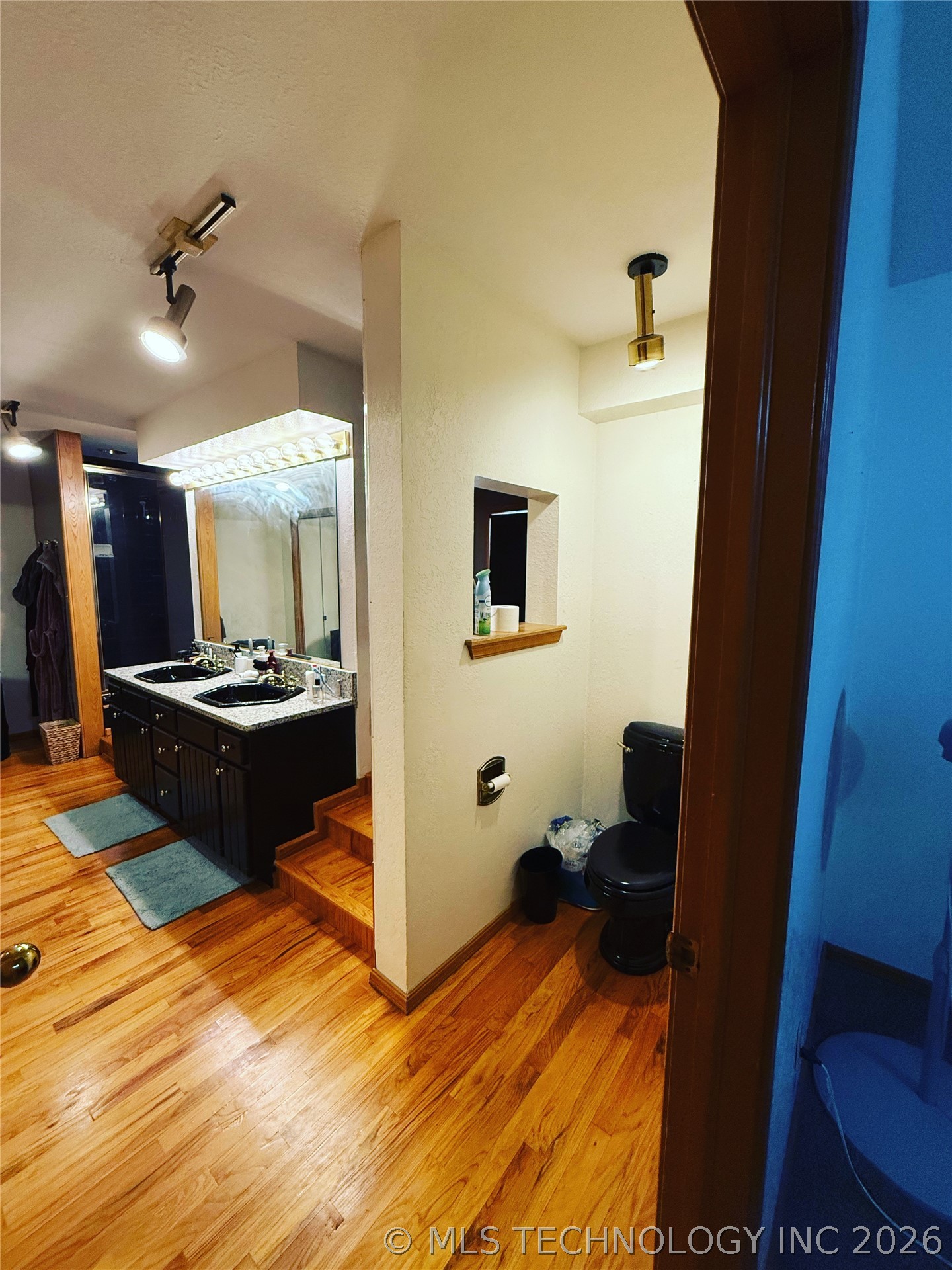 1103 Oakwood Circle Henryetta OK 74437