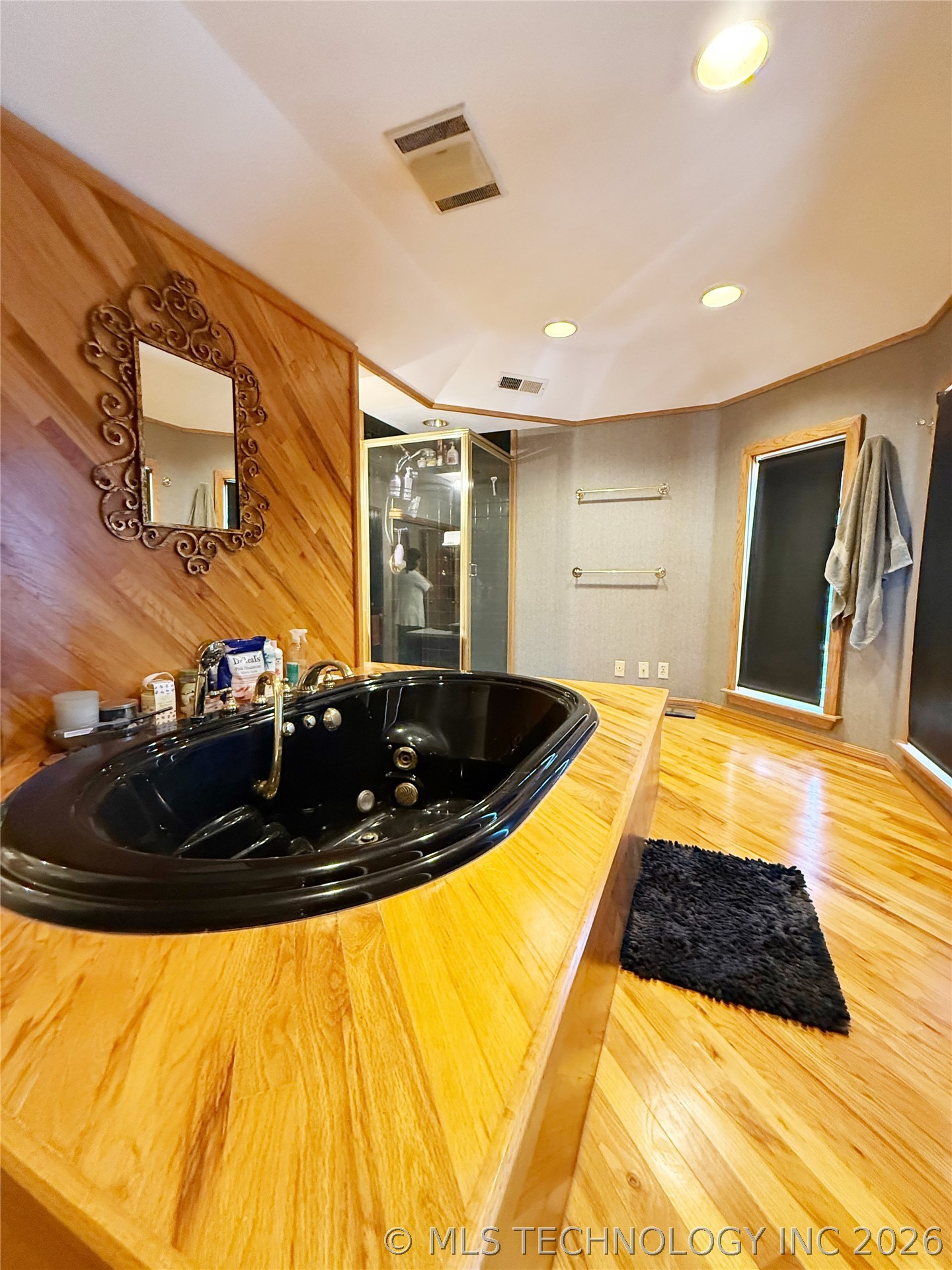 1103 Oakwood Circle Henryetta OK 74437