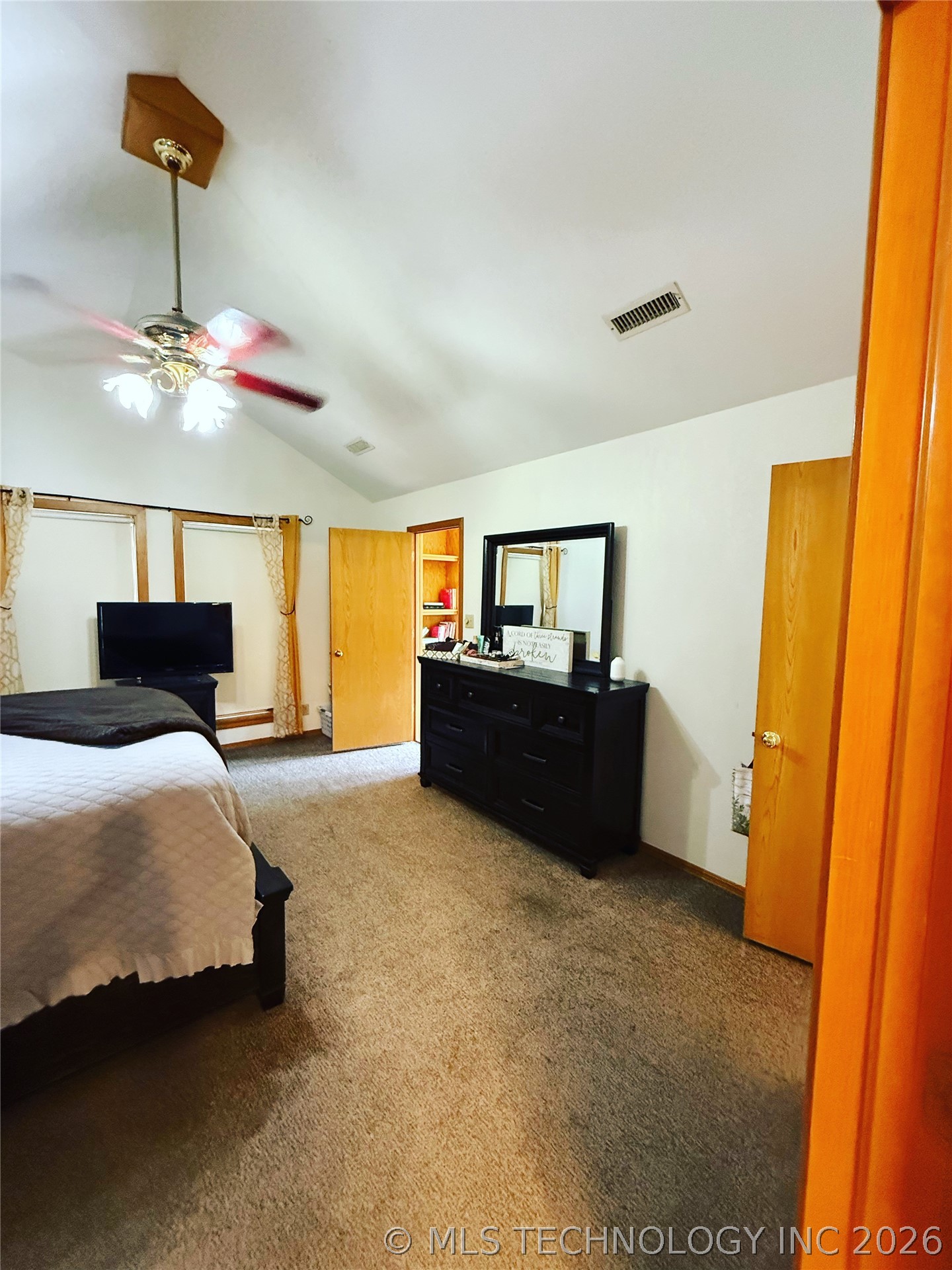 1103 Oakwood Circle Henryetta OK 74437