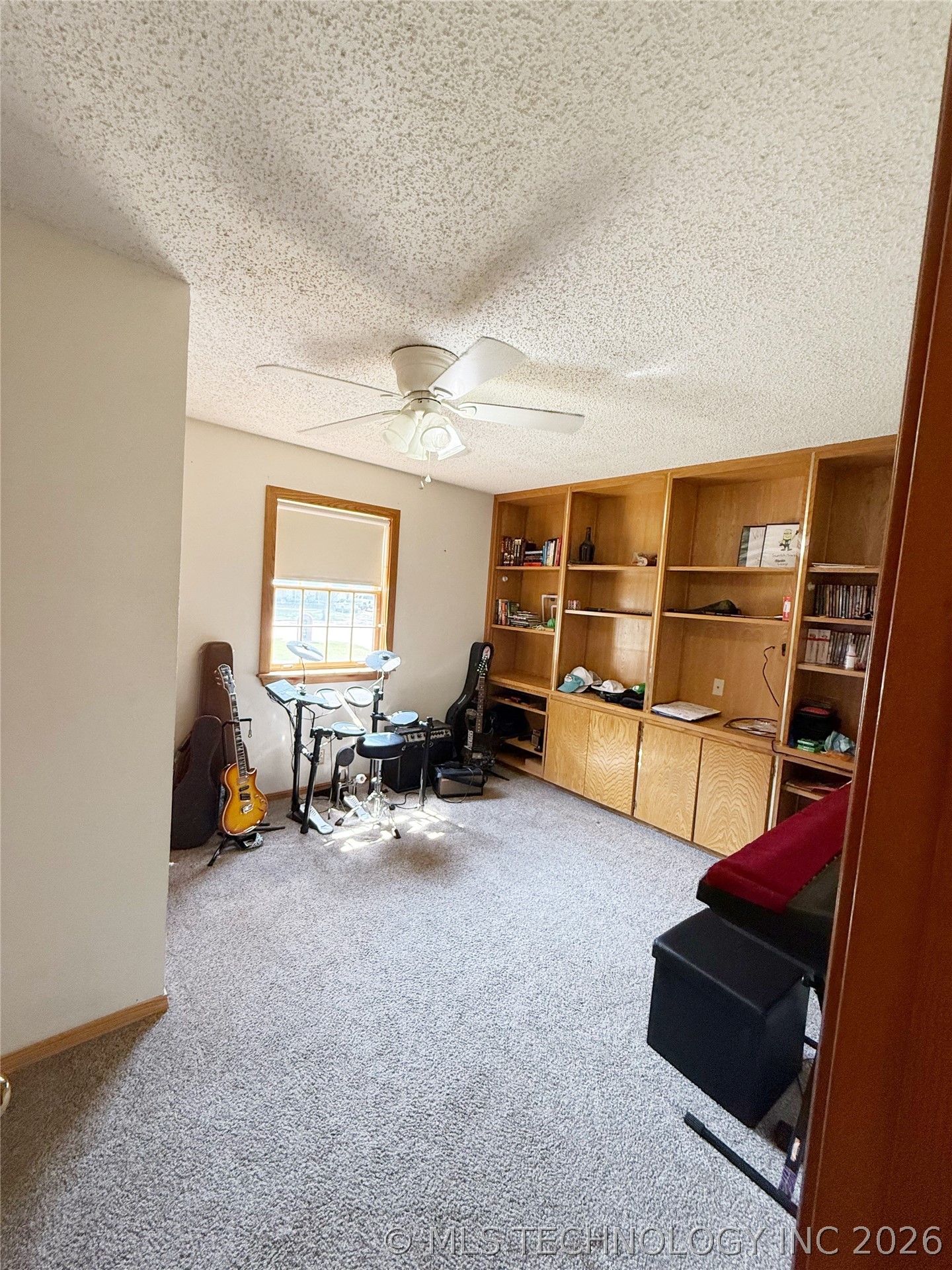 1103 Oakwood Circle Henryetta OK 74437