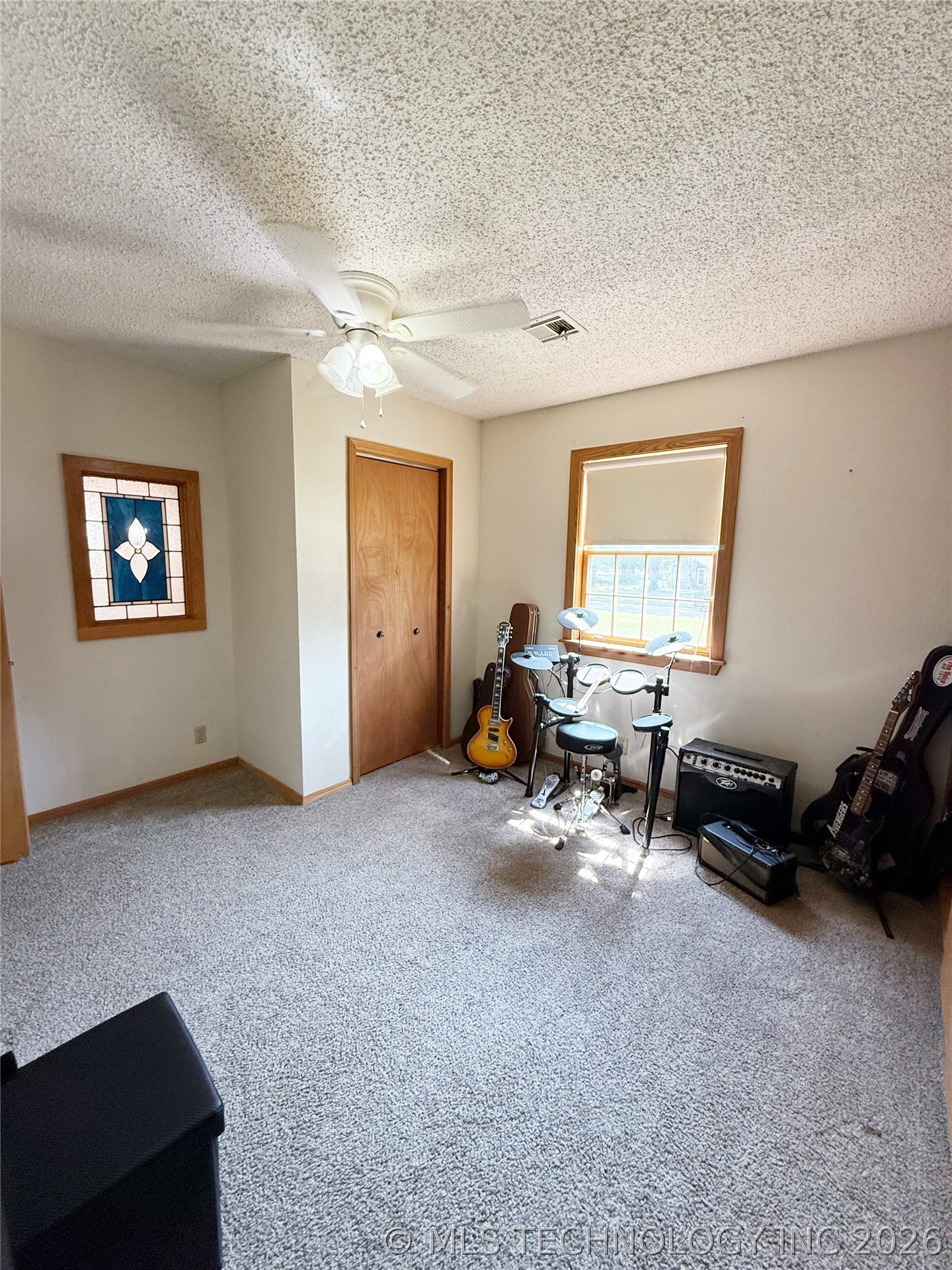 1103 Oakwood Circle Henryetta OK 74437