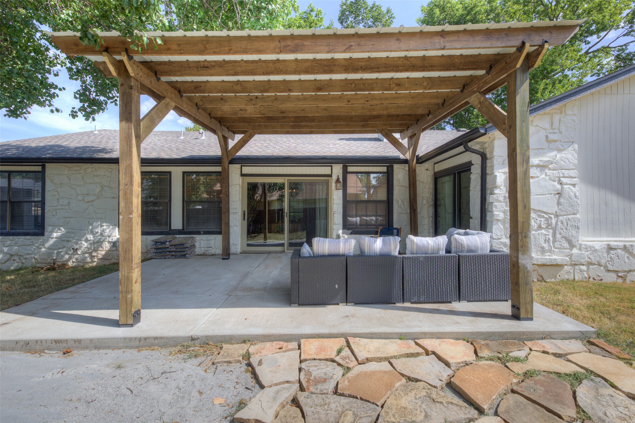 2526 W 68th Street Tulsa OK 74132