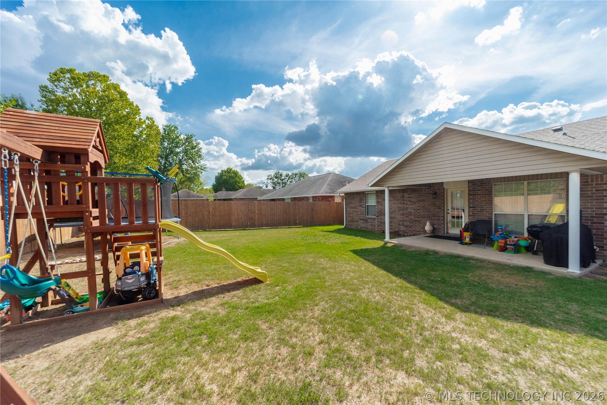 2208 Green Meadows Mcalester OK 74501