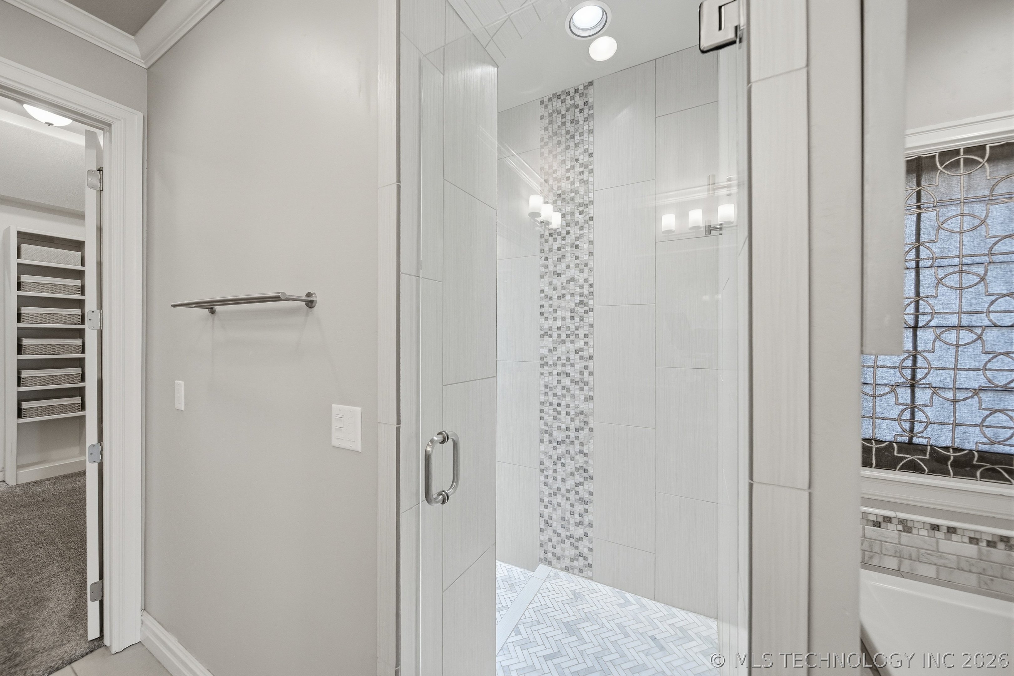 8007 S Galveston Court Tulsa OK 74132